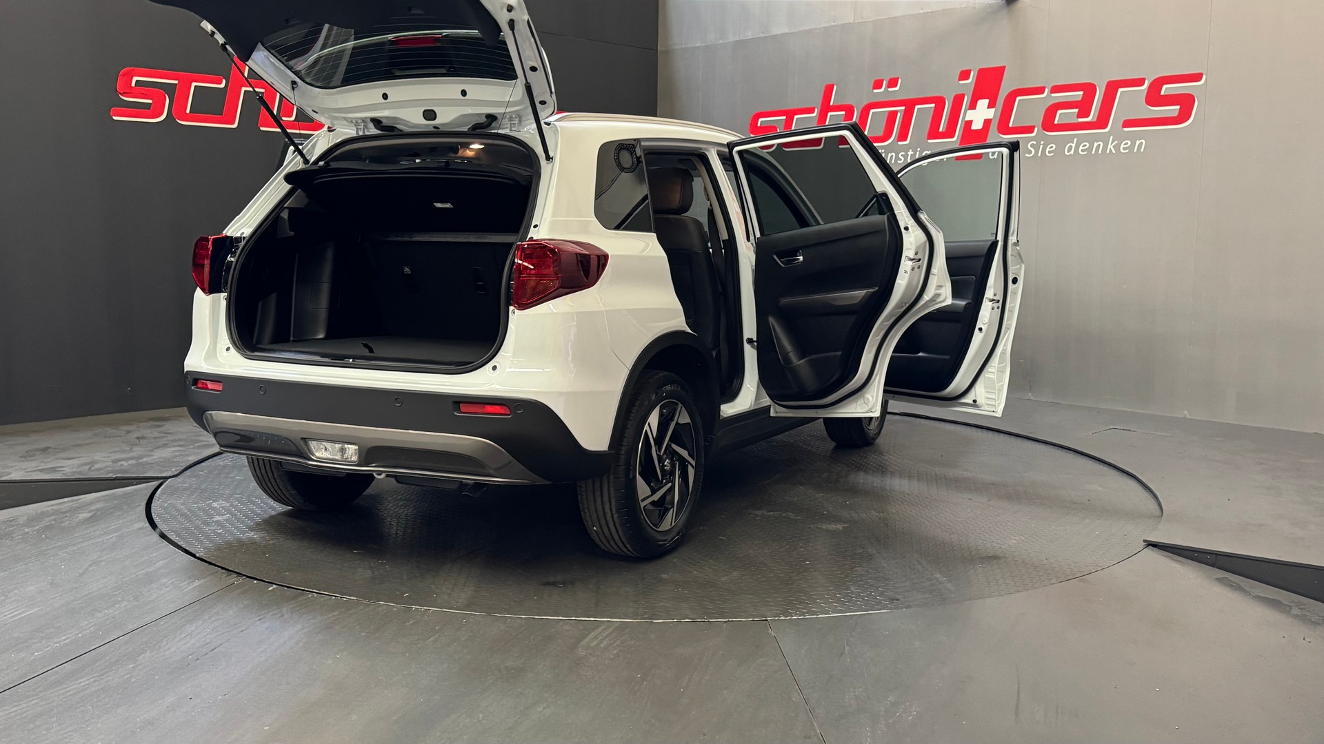 SUZUKI Vitara 1.4 Boosterjet Compact Top 4x4 Hybrid-image-6