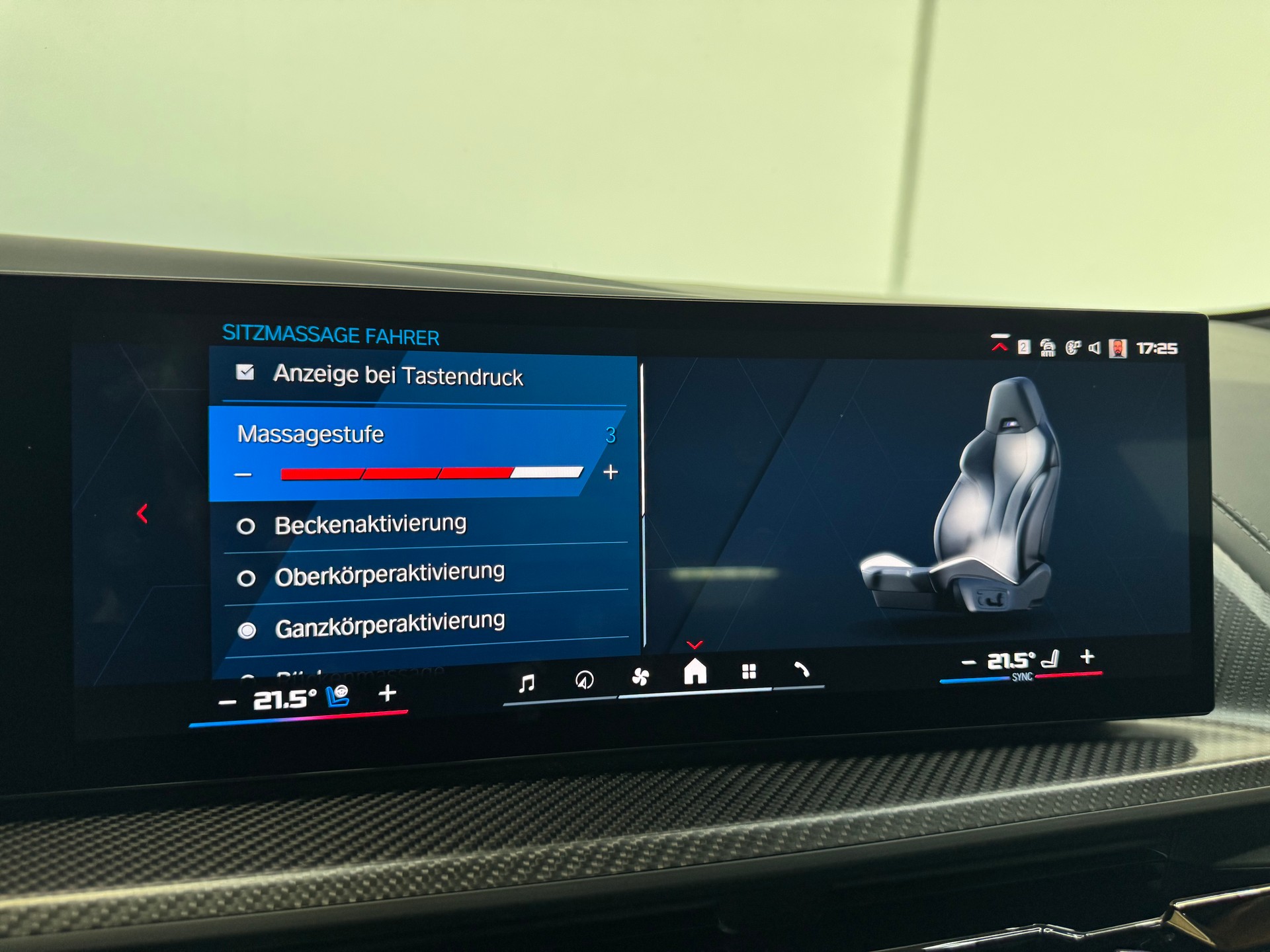 BMW XM xDrive 50e PHEV Steptronic-image-24