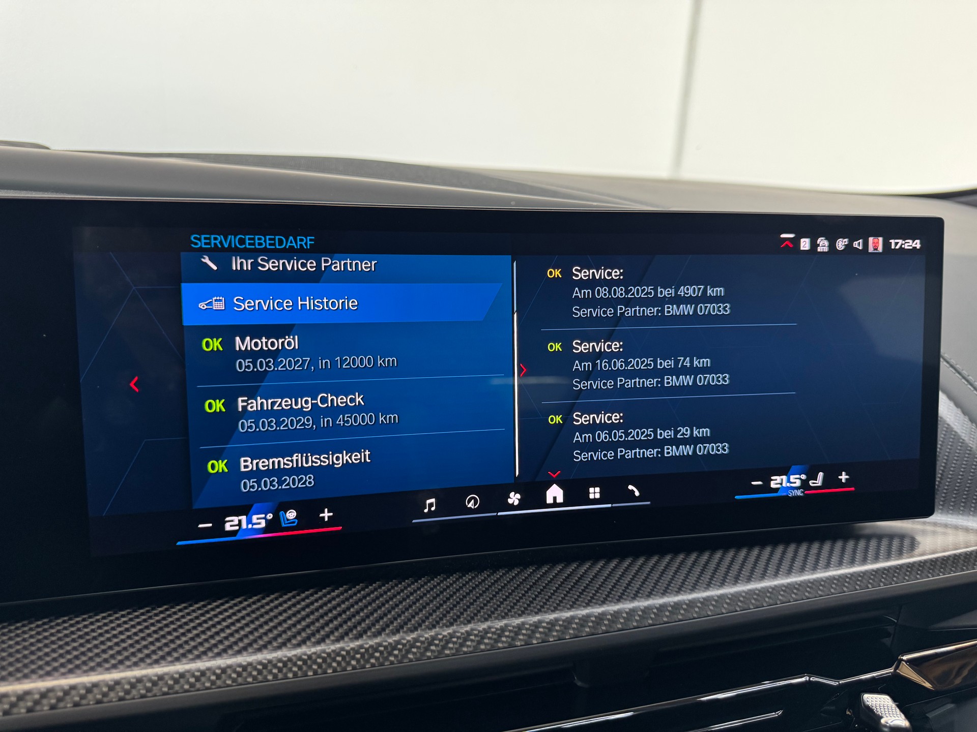 BMW XM xDrive 50e PHEV Steptronic-image-21