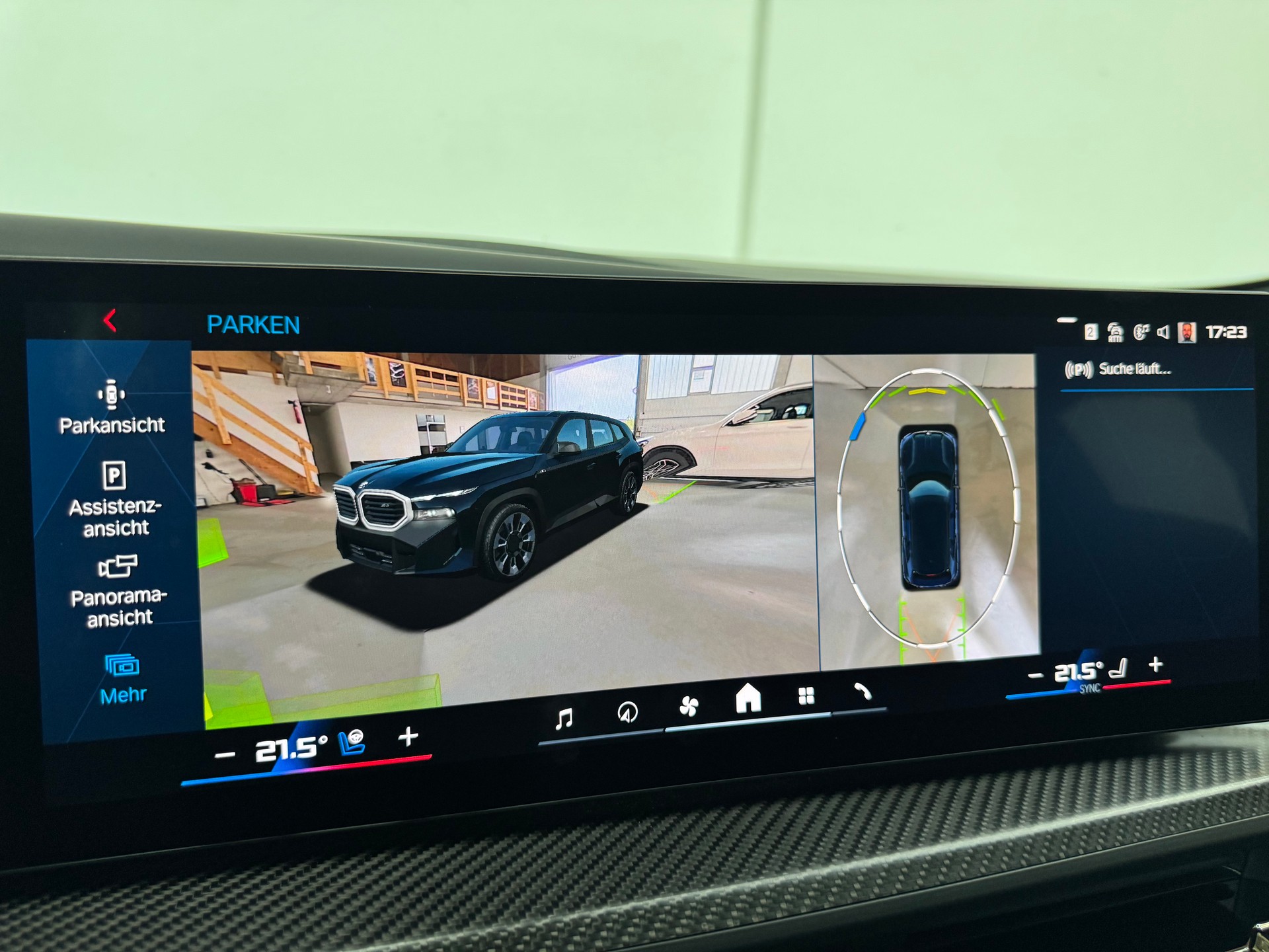 BMW XM xDrive 50e PHEV Steptronic-image-18