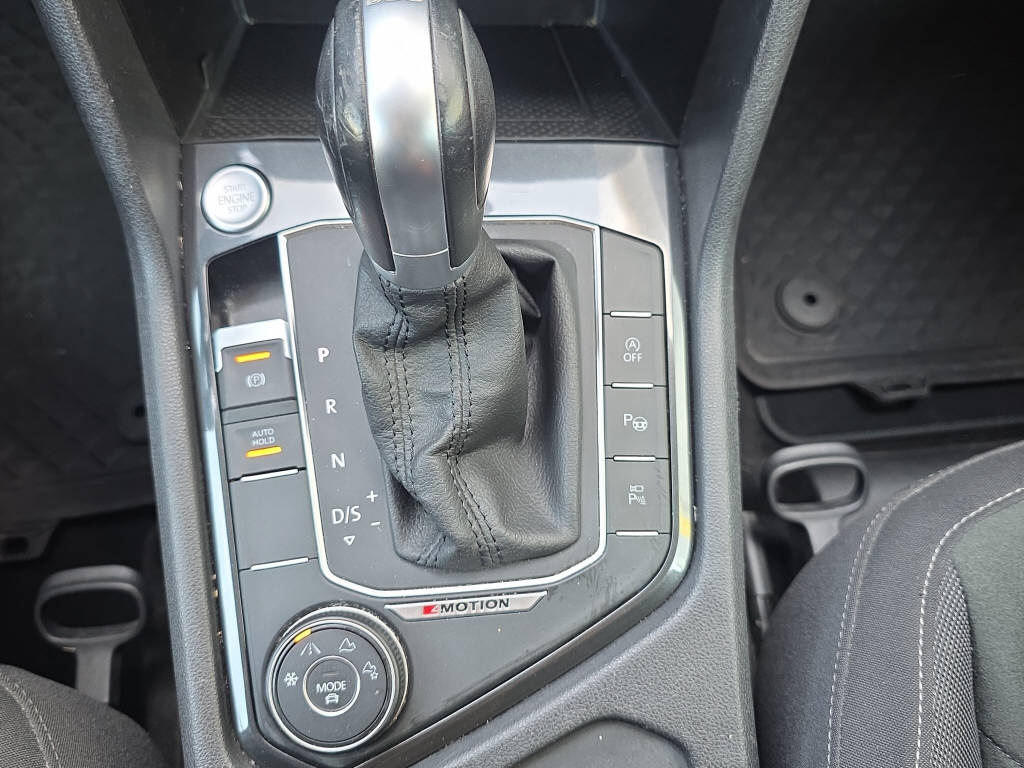 VW Tiguan 2.0 TSI Highline DSG-image-26