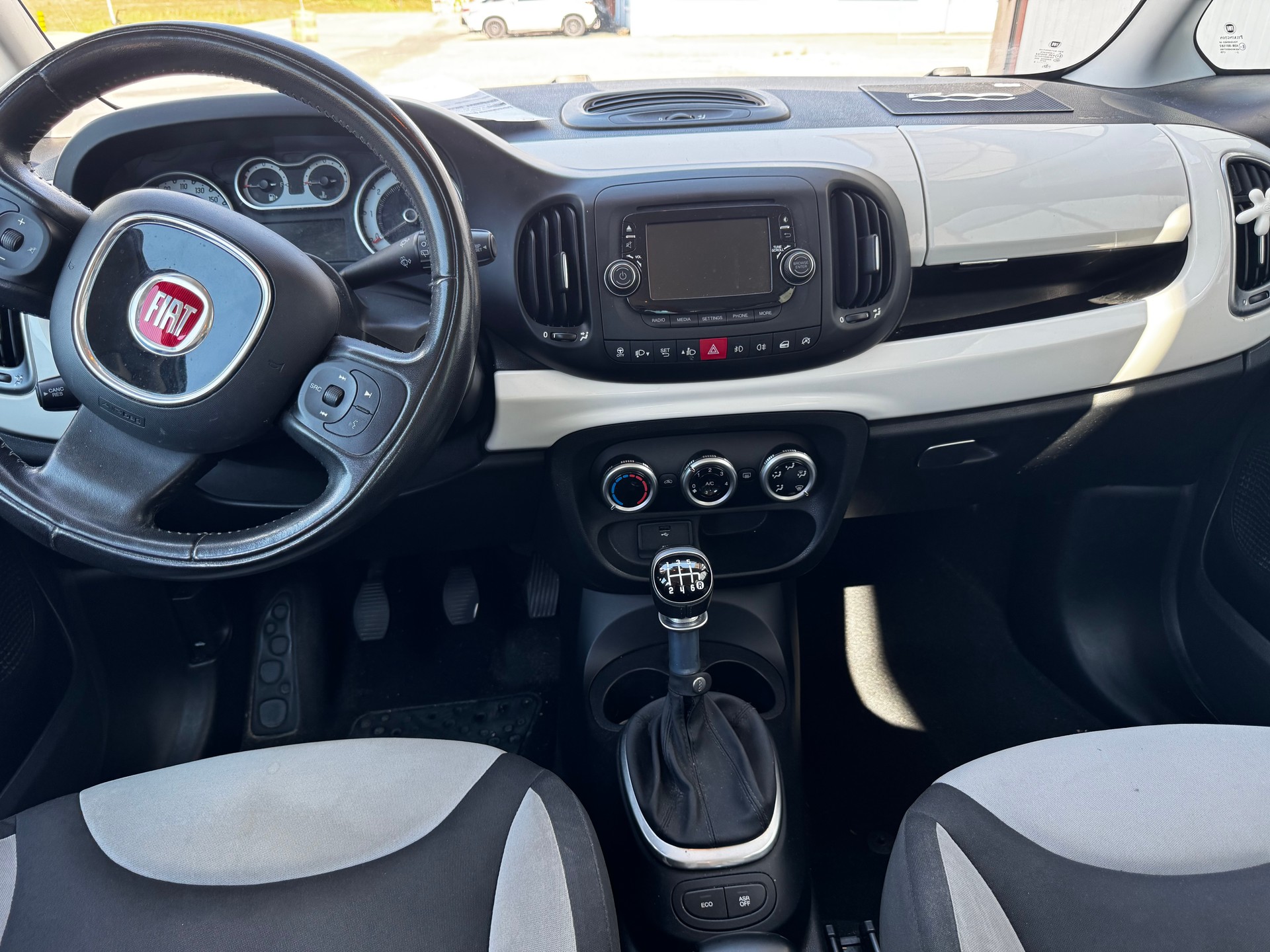 FIAT 500L 0.9 Twinair turbo Pop Star-image-12