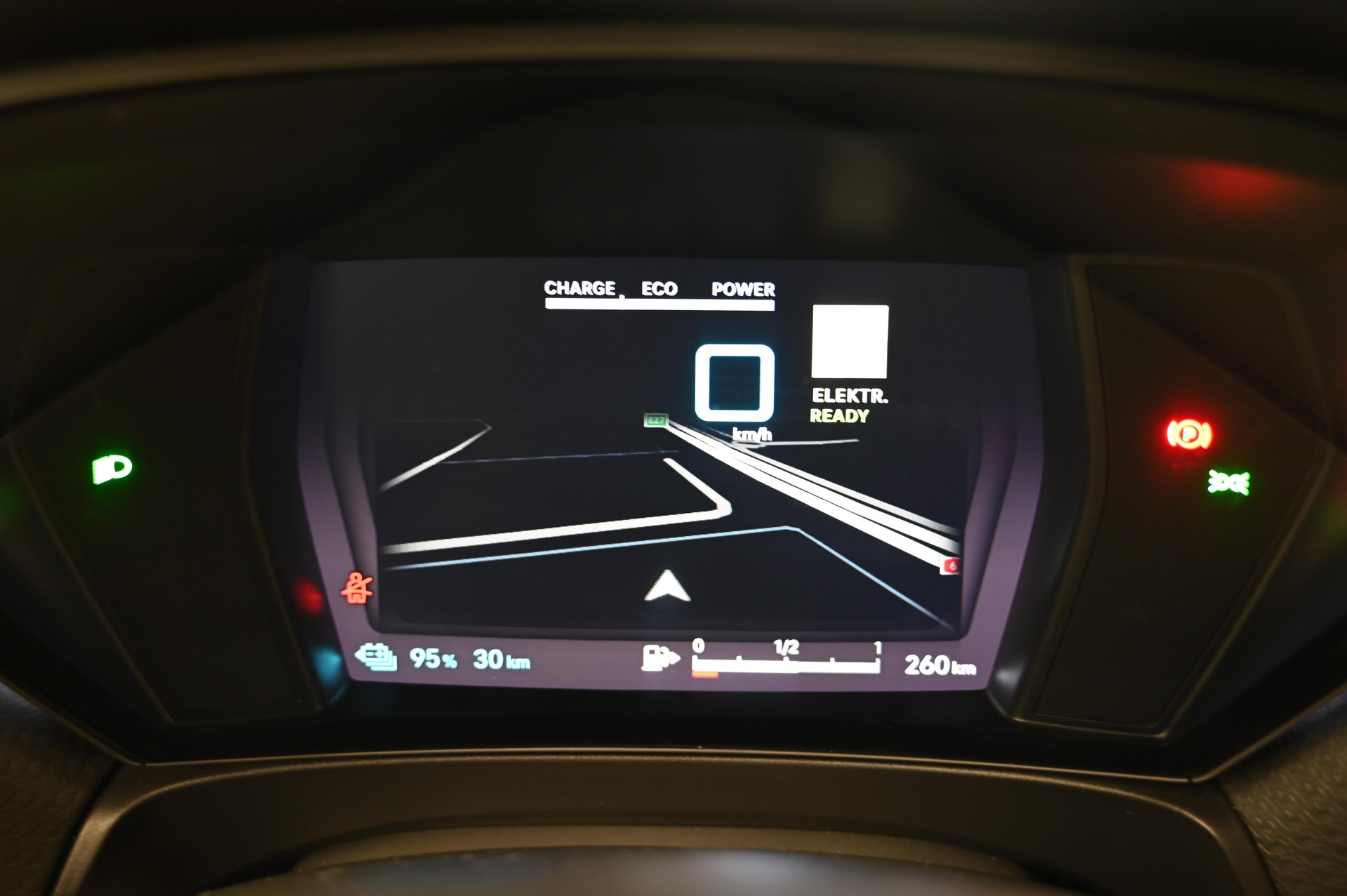 CITROEN C5 X 1.6 Plug-in Hybrid Shine-image-8