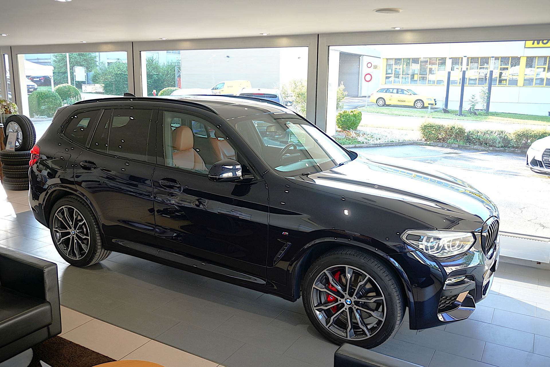 BMW X3 xDrive 48V 20d M Sport Steptronic-showroom-element-2