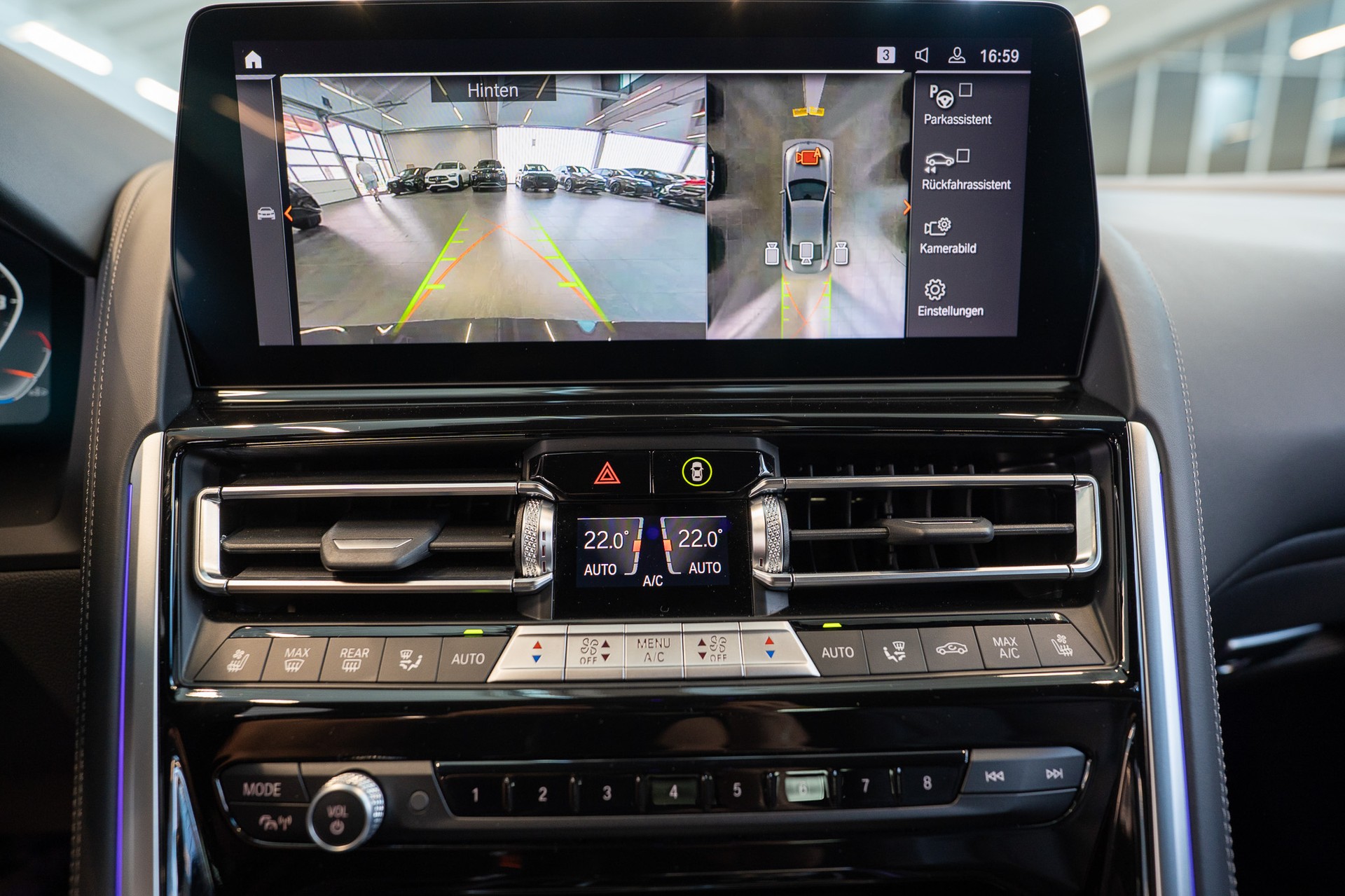 BMW M850i xDrive Gran Coupé / 360°Kamera / HeadUp / Harman/Kardon-image-23