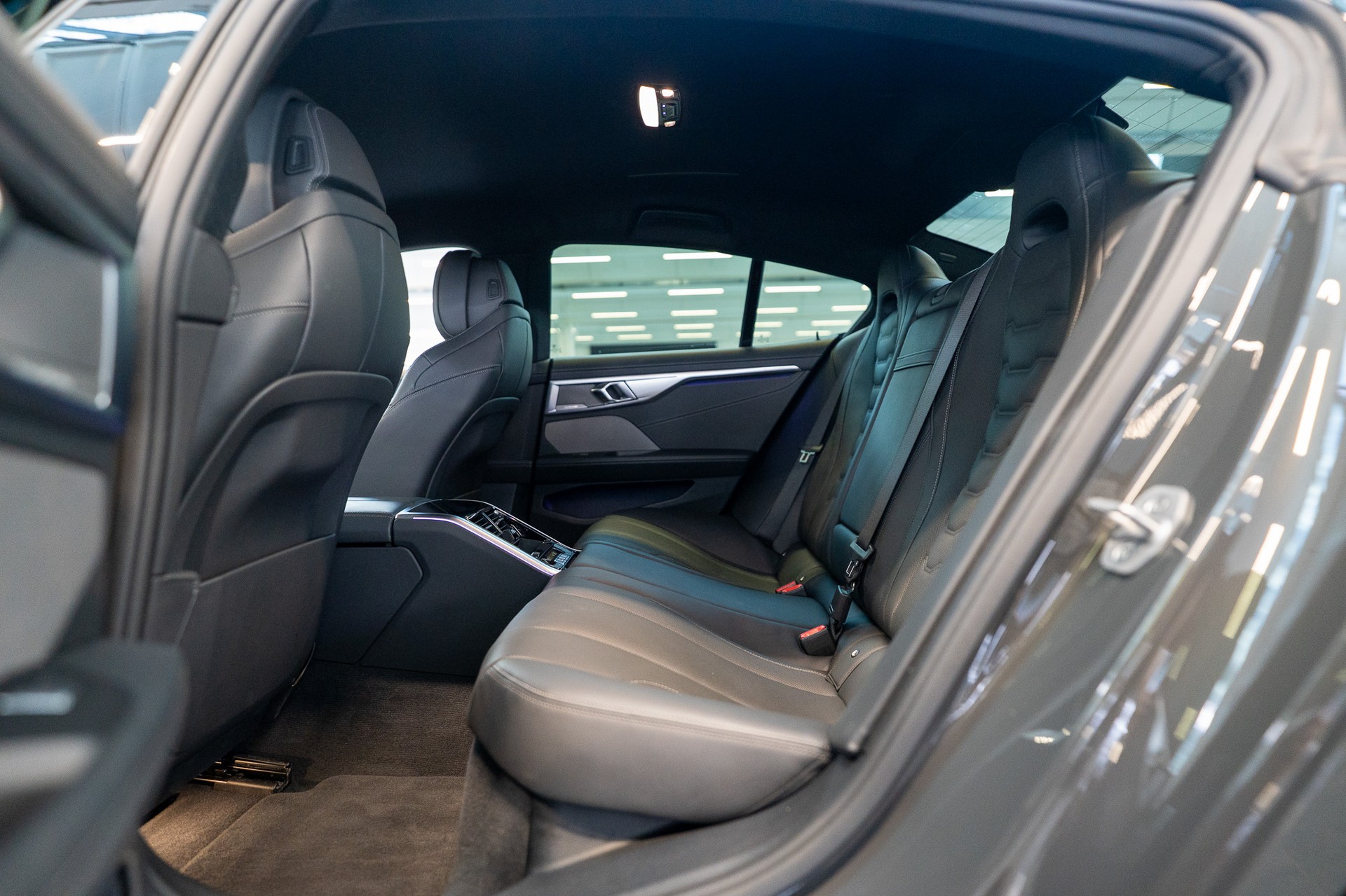 BMW M850i xDrive Gran Coupé / 360°Kamera / HeadUp / Harman/Kardon-image-12
