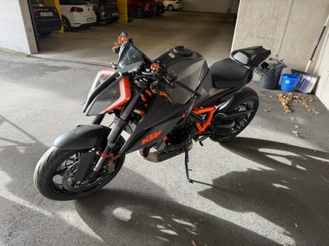 KTM 1290 Super Duke R-image-4