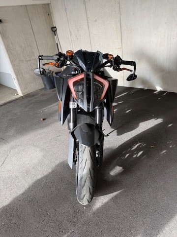 KTM 1290 Super Duke R-image-3