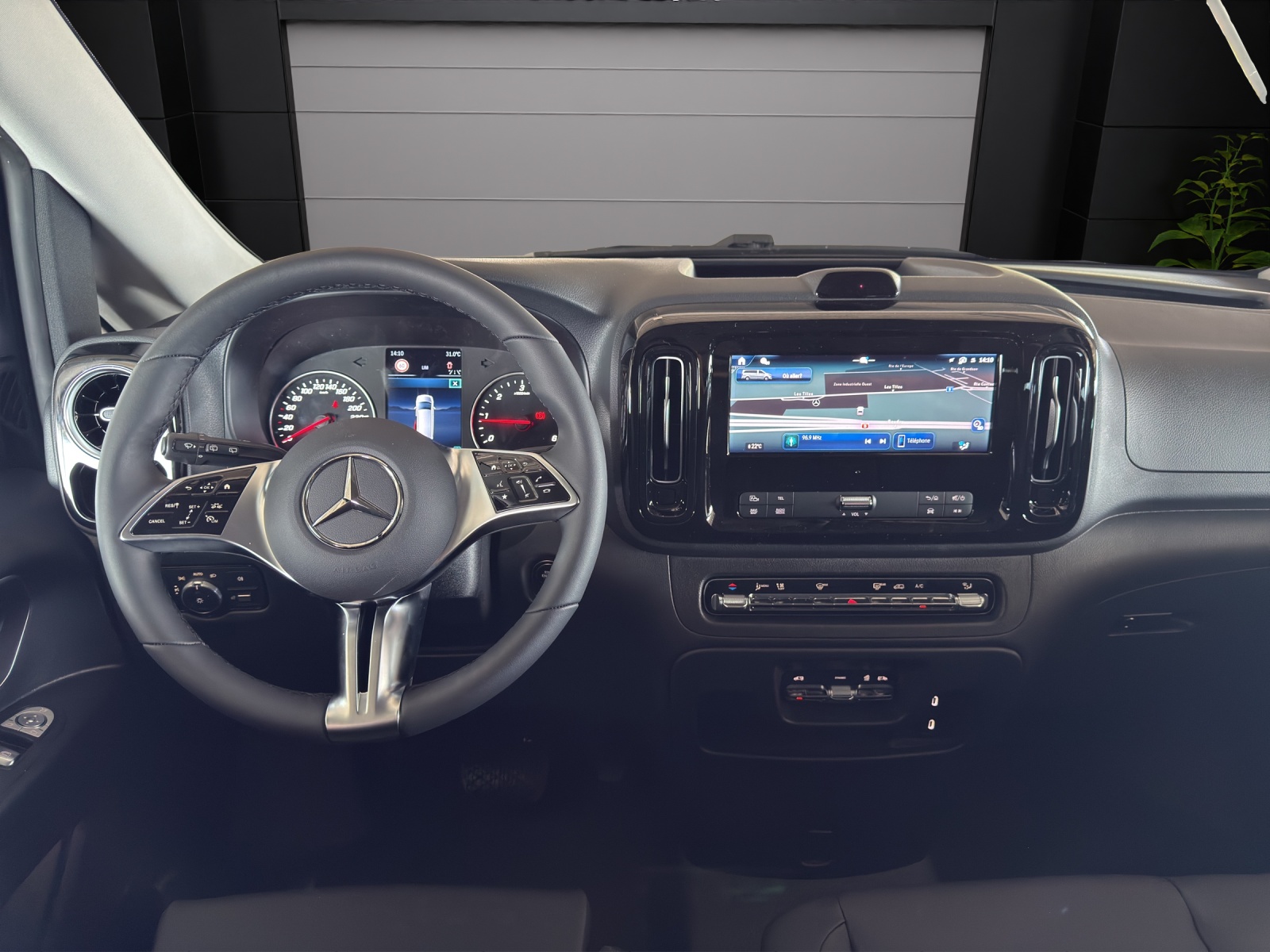 MERCEDES-BENZ Vito 119 CDI Extralang Tourer 9G-Tronic 4M Pro-image-8