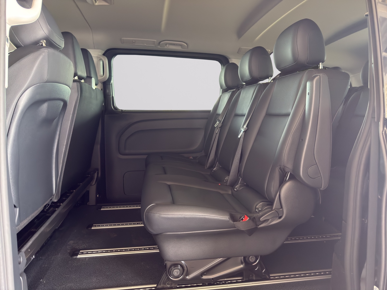 MERCEDES-BENZ Vito 119 CDI Extralang Tourer 9G-Tronic 4M Pro-image-11