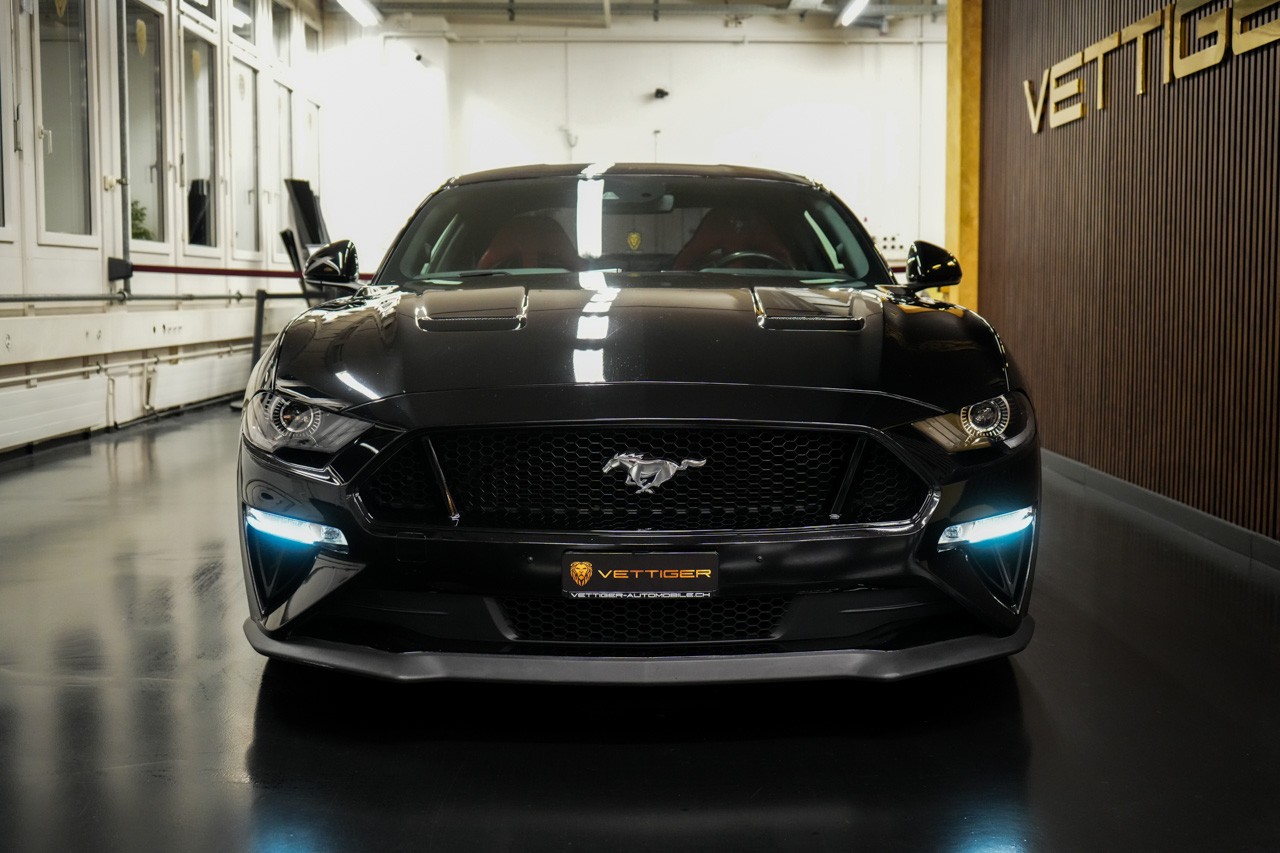 FORD Mustang Fastback 5.0 V8 GT-showroom-element-1