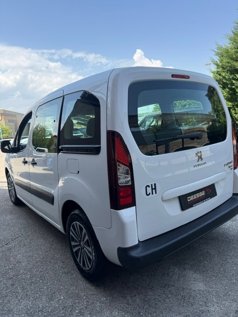 PEUGEOT Partner 1.6 e-HDI Active-showroom-element-3