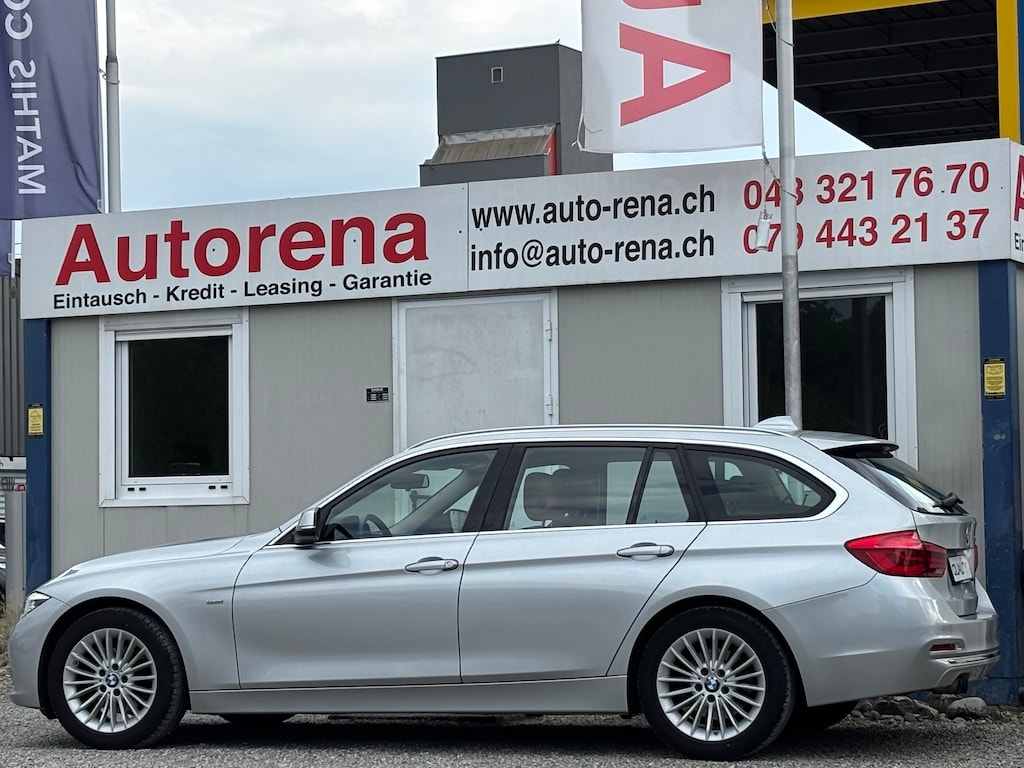 BMW 320i Touring Luxury Line Steptronic-showroom-element-3