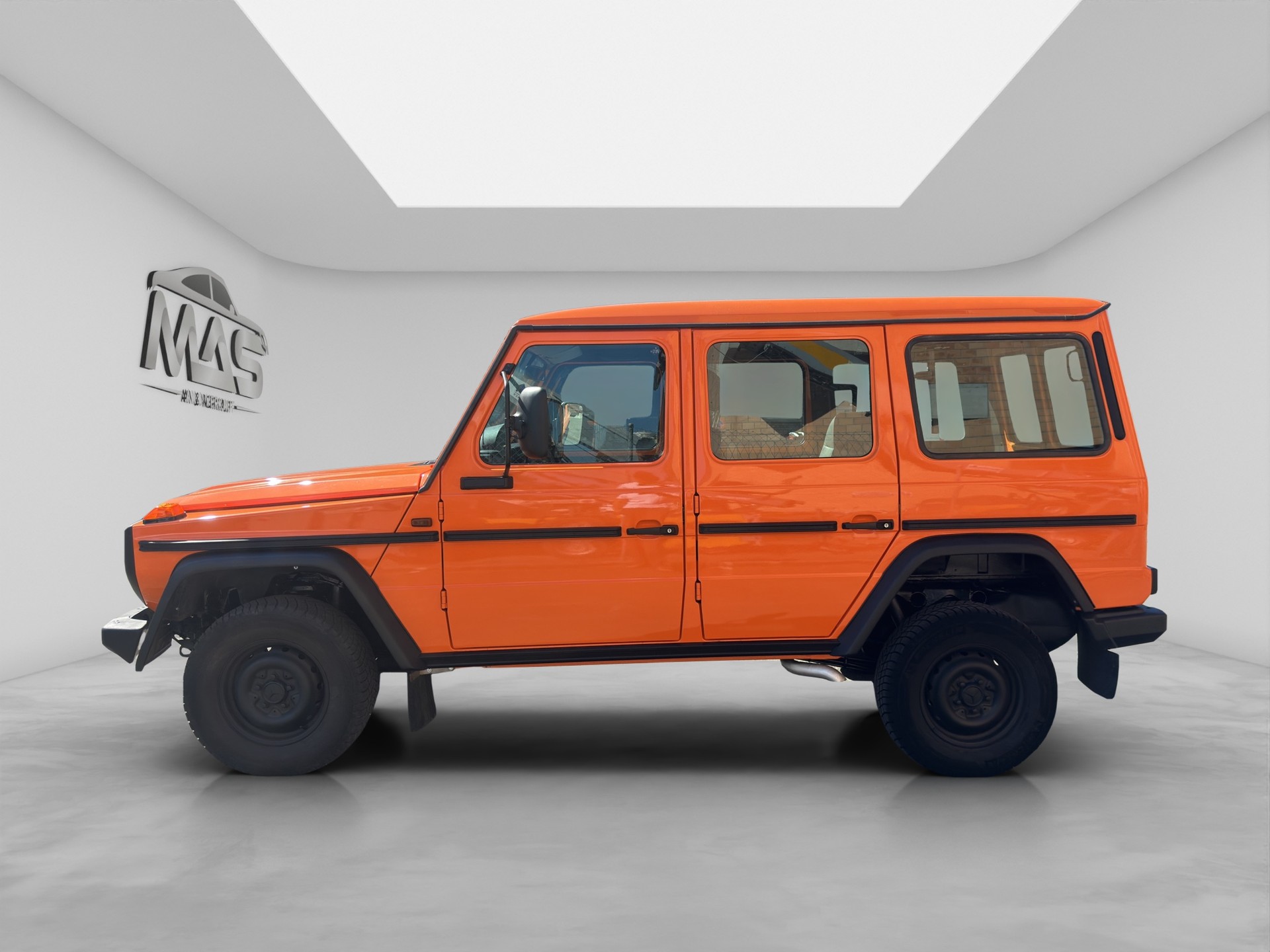 MERCEDES-BENZ G 270 CDI Automatic-showroom-element-2