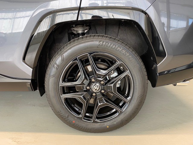 TOYOTA RAV-4 2.5 Plug-In-Hybrid GR Sport-image-16