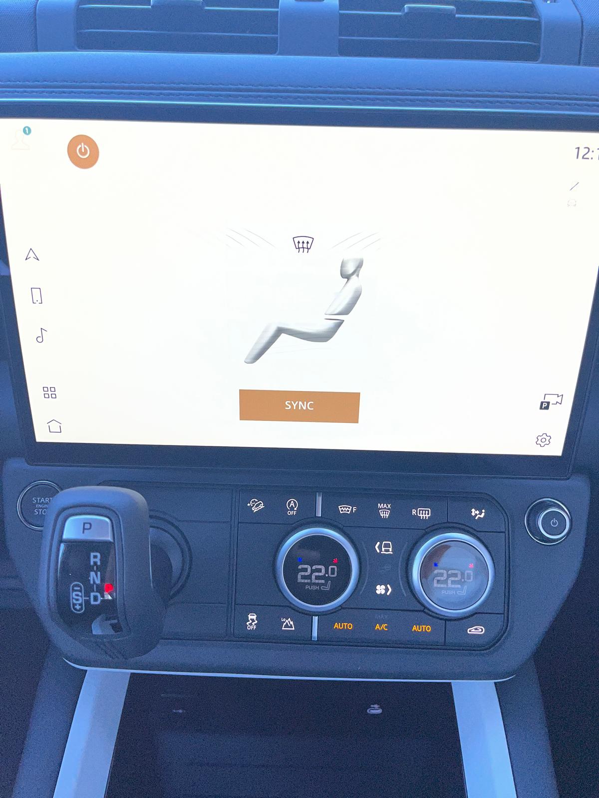 LAND ROVER Defender 90 X-Dynamic SE 3.0 MHEV Diesel AWD-image-18
