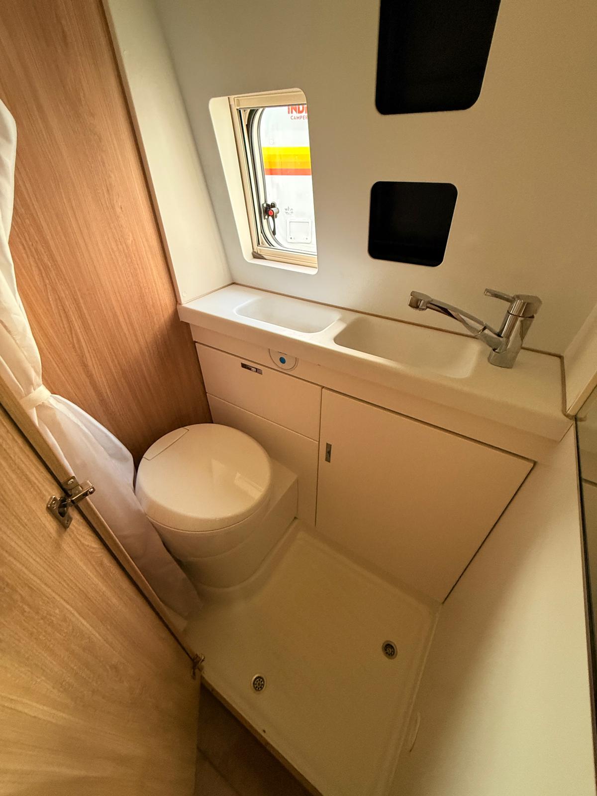 FIAT 2023 Fiat Ducato Weinsberg Carabus | Schaltgetriebe | L3H2-image-7