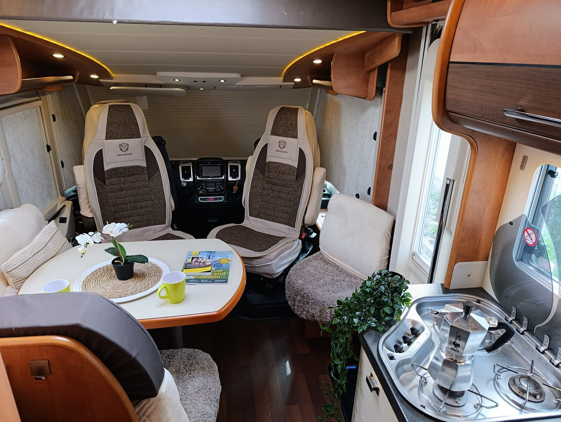 CARTHAGO 145 QB ***Wie ein König unterwegs sein – zu einem anständigen Preis***-image-13