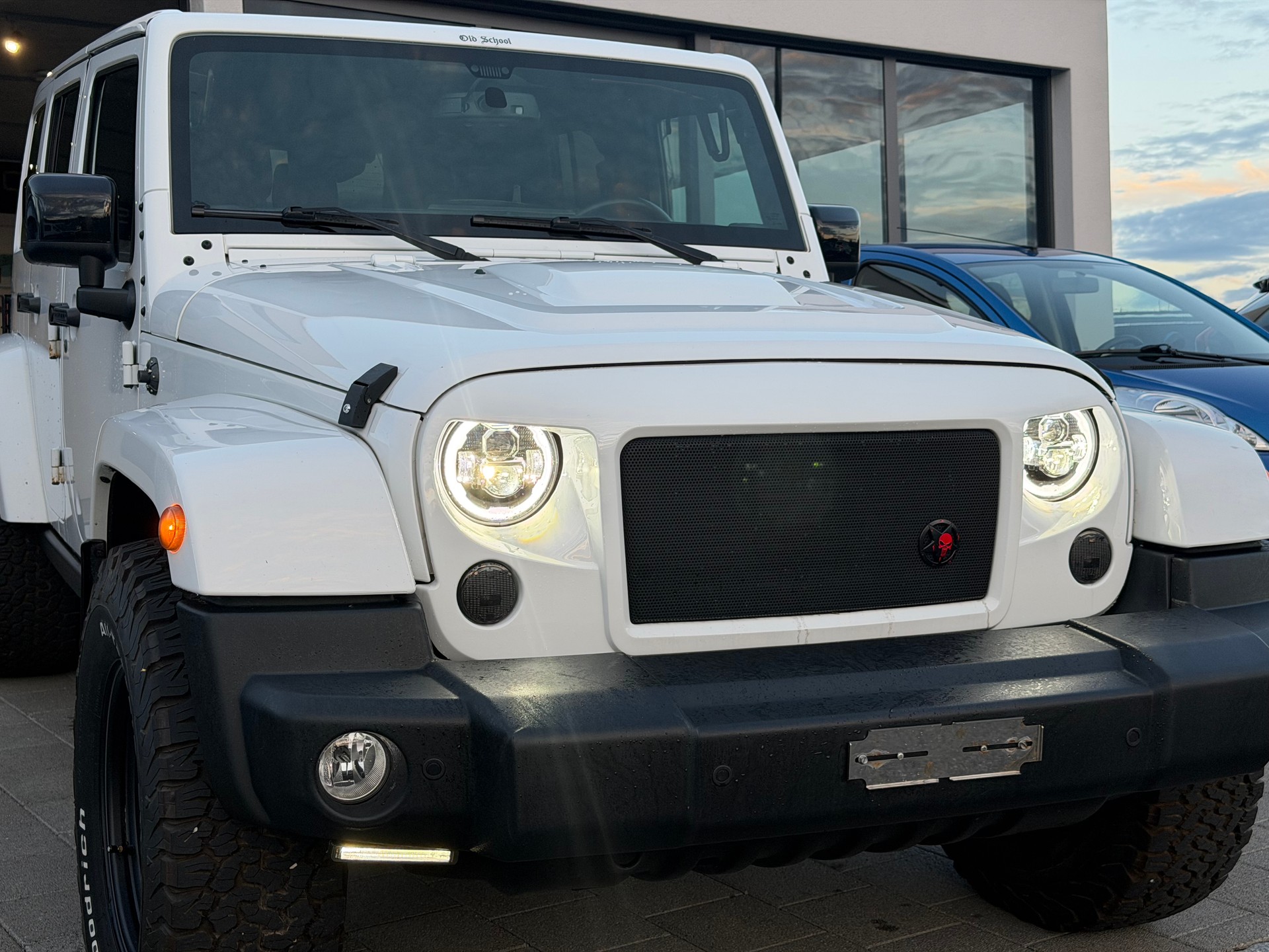 JEEP Wrangler 2.8CRD Unlimited Rubicon Automatic-showroom-element-2