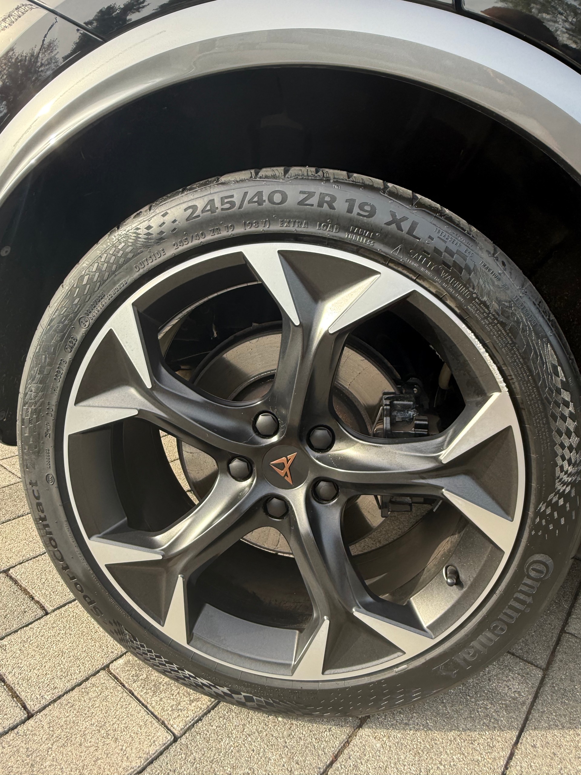 CUPRA 2.0 TSI VZ 4Drive DSG-image-15