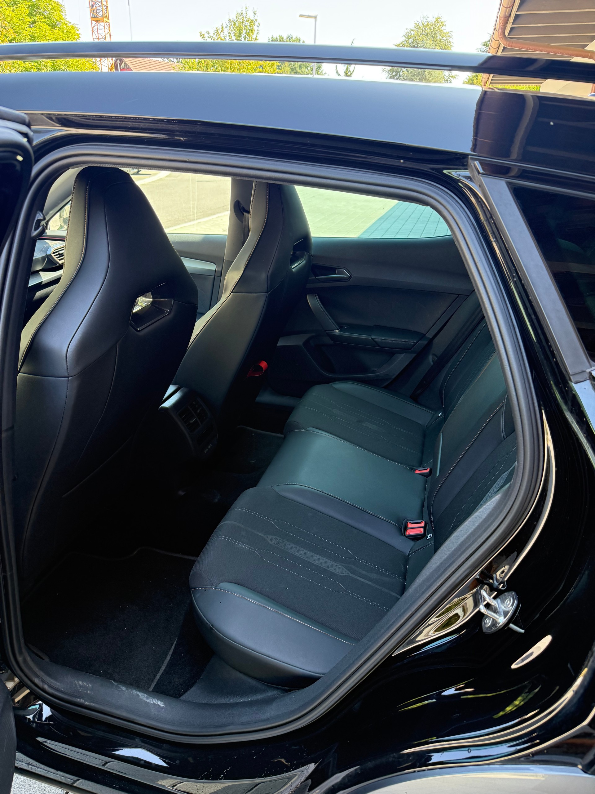 CUPRA 2.0 TSI VZ 4Drive DSG-image-2