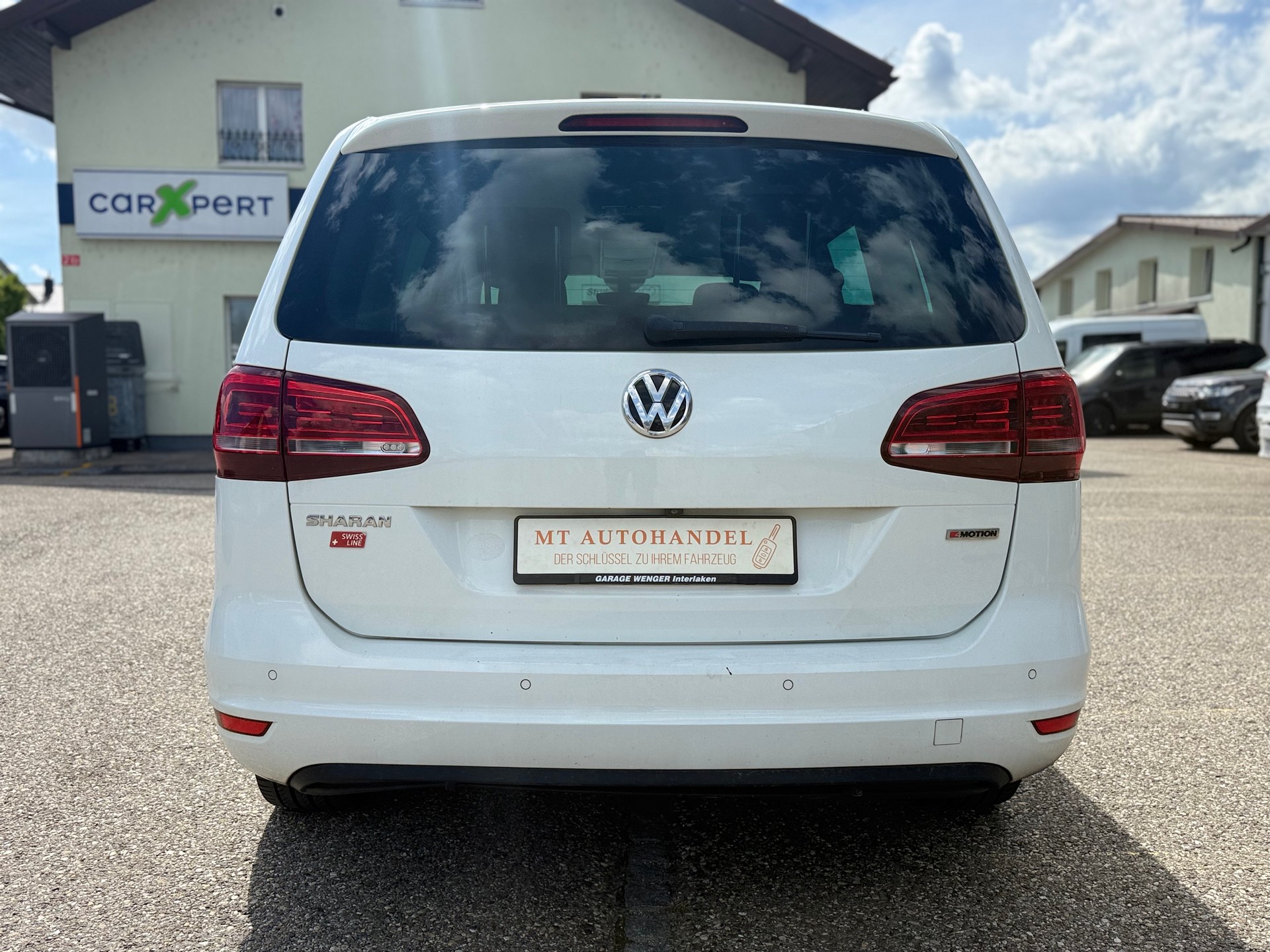 VW Sharan 2.0 TDI BMT Trendline 4Motion-image-4