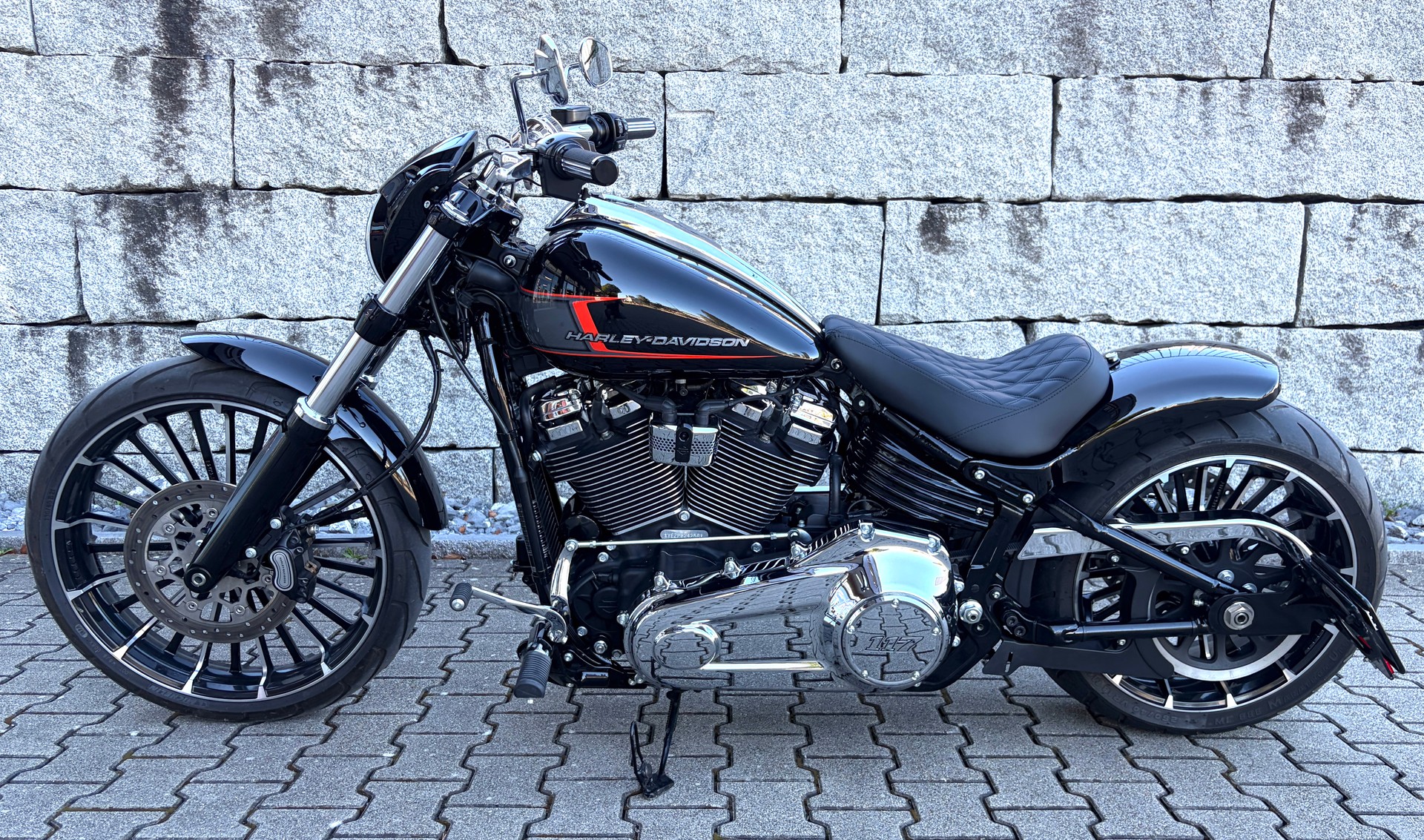 HARLEY-DAVIDSON FXBR Breakout 117-image-4