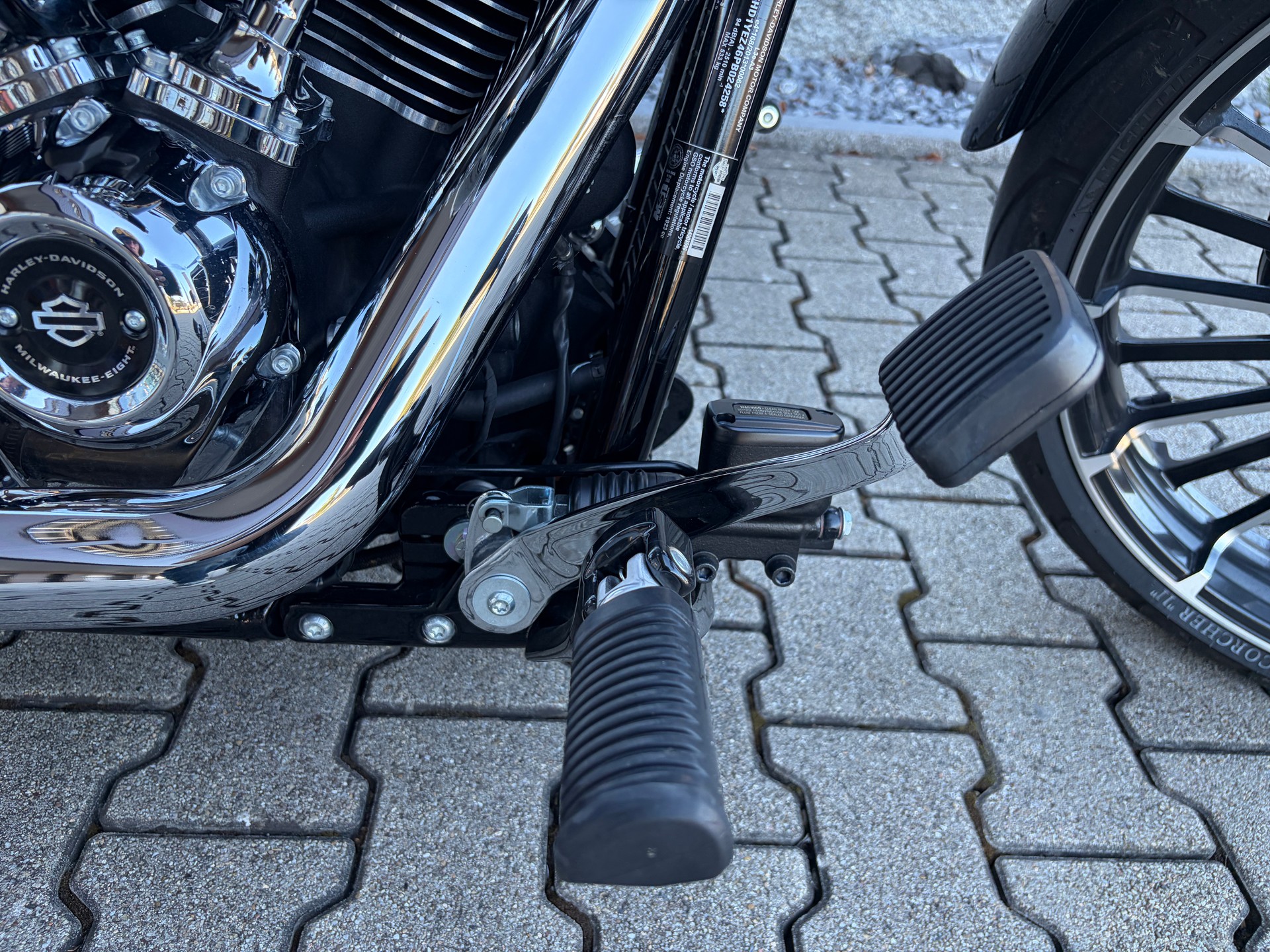 HARLEY-DAVIDSON FXBR Breakout 117-image-6