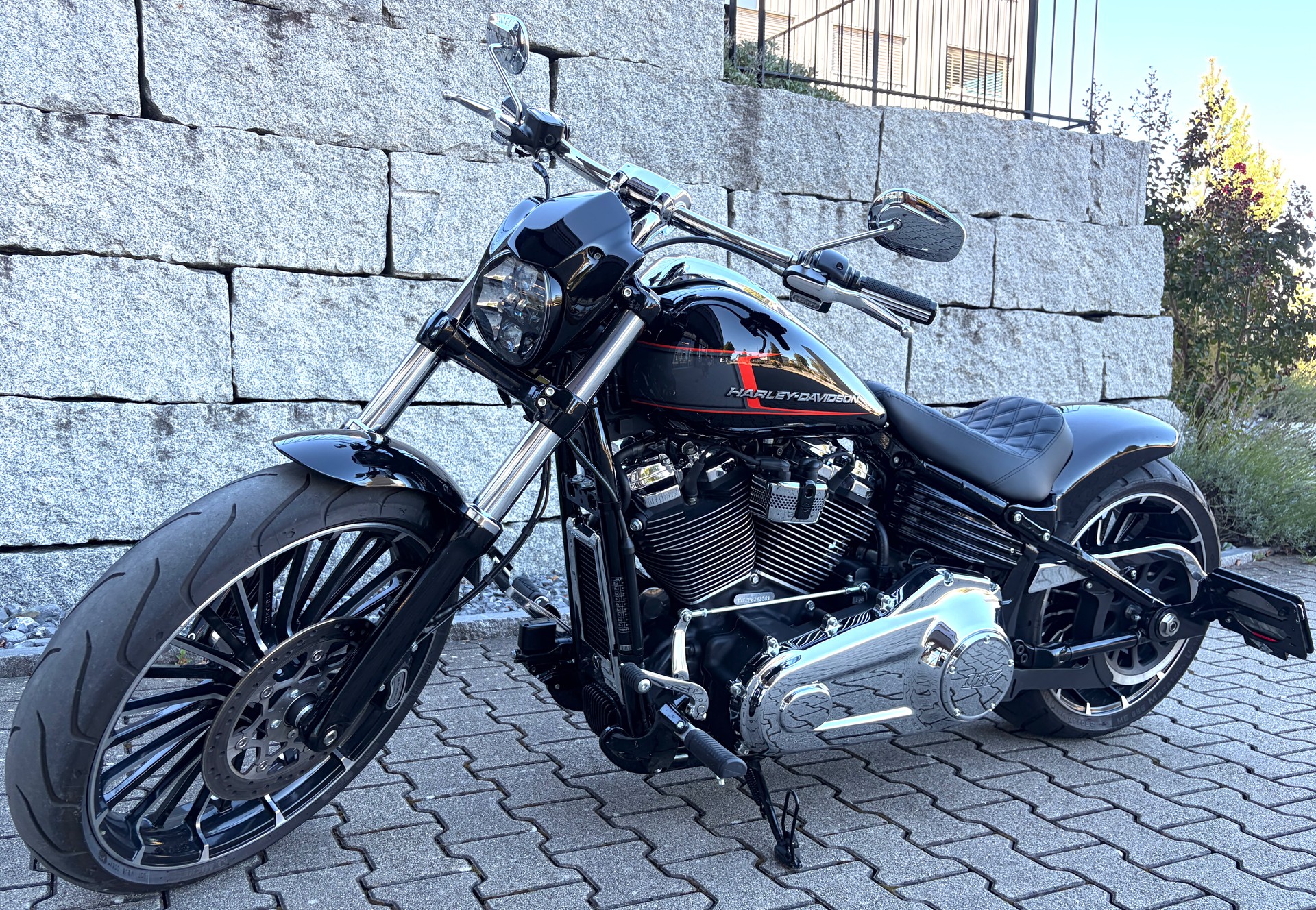 HARLEY-DAVIDSON FXBR Breakout 117-image-5