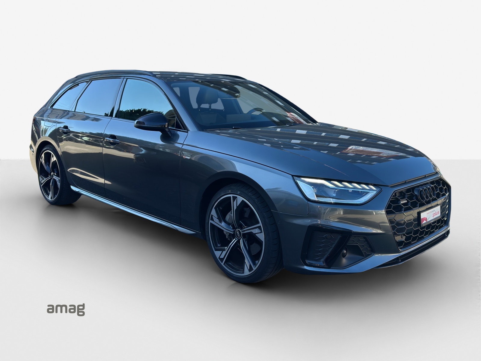 AUDI A4 Avant 40 TDI S line Attraction quattro S-tronic-image-5