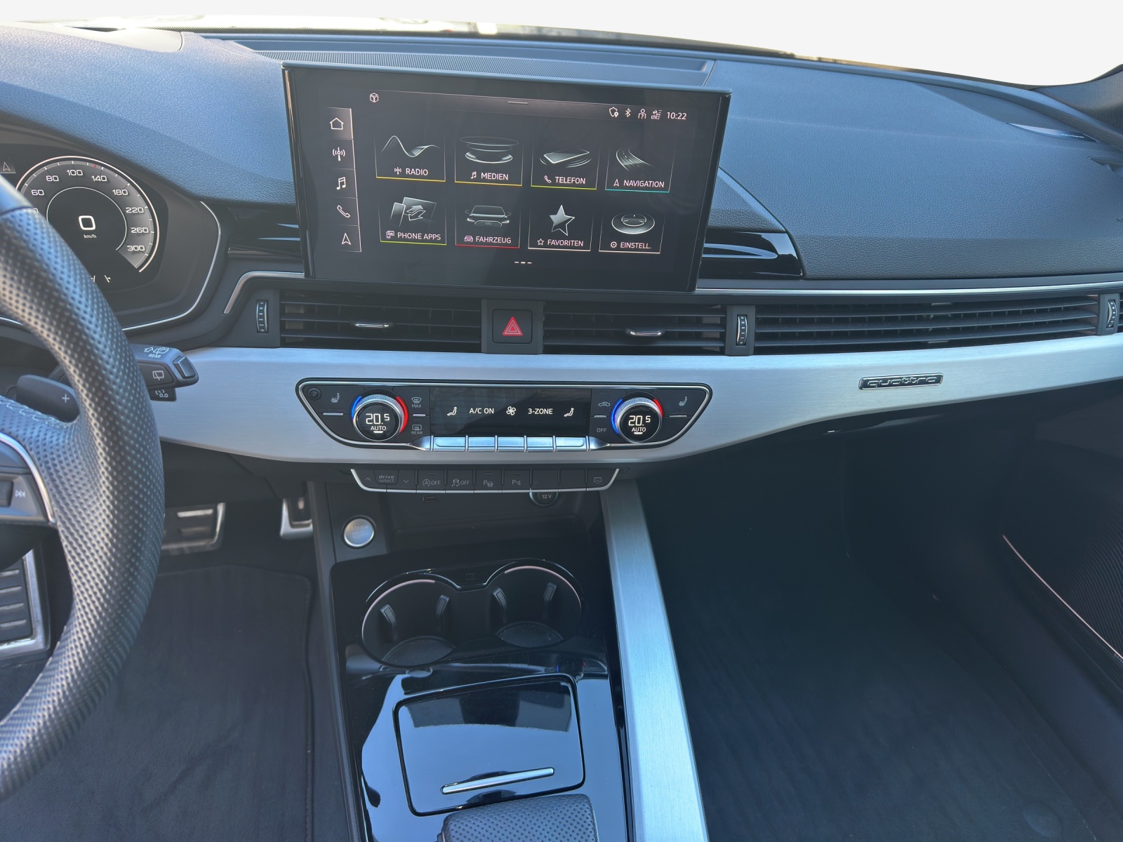AUDI A4 Avant 40 TDI S line Attraction quattro S-tronic-image-10