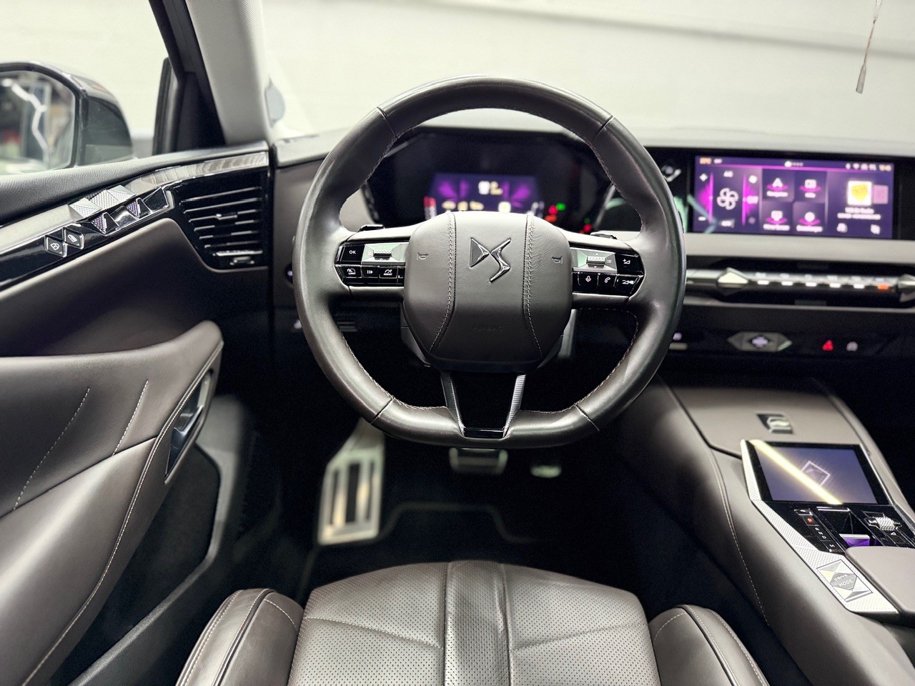 DS AUTOMOBILES DS 4 1.6 Pure Tech Performance Line+ EAT8 | CH-Auto | Glasdach | Head-Up | 360° Kamera | ACC Tempomat | AHK 1'6T-image-19