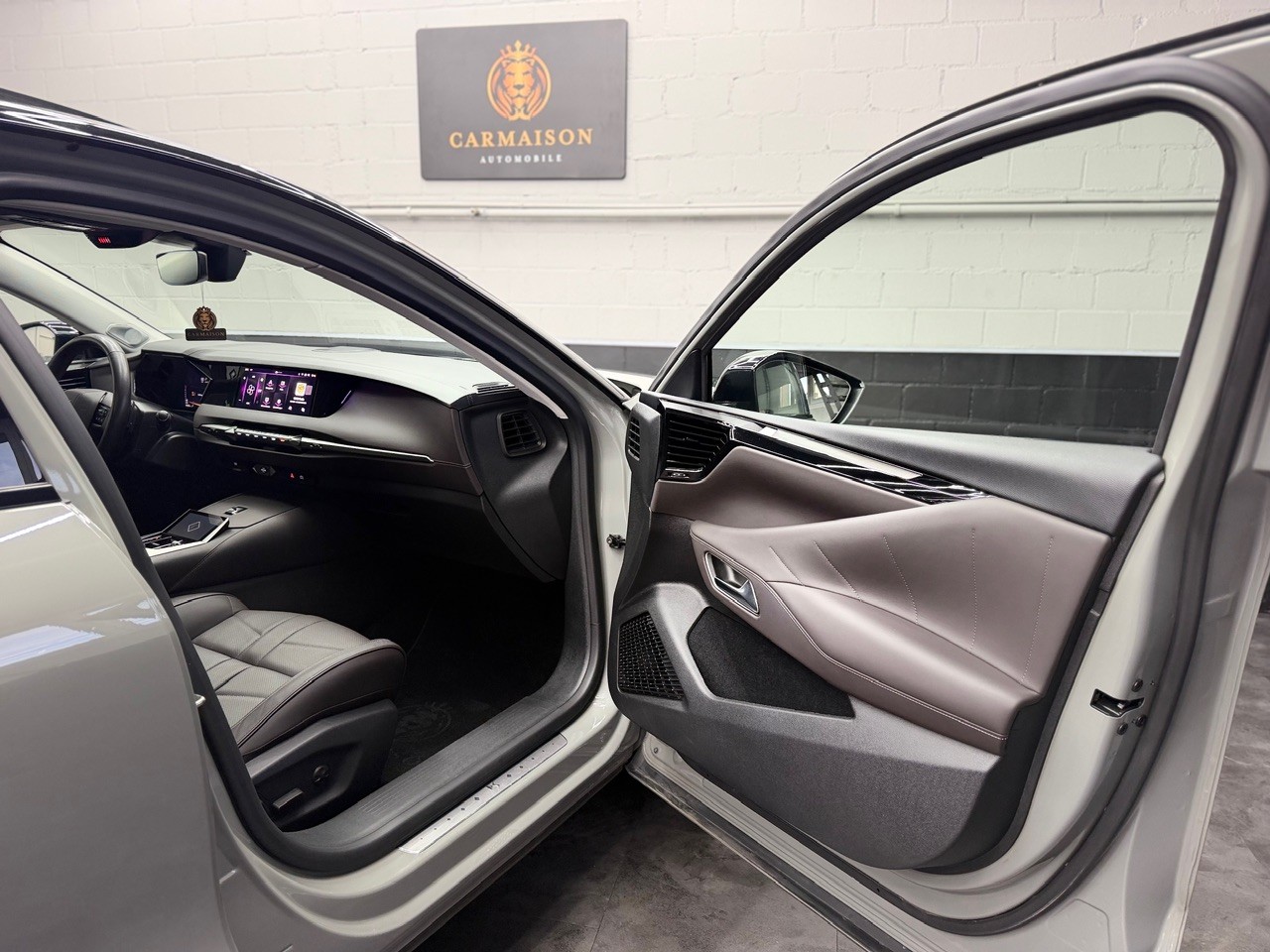 DS AUTOMOBILES DS 4 1.6 Pure Tech Performance Line+ EAT8 | CH-Auto | Glasdach | Head-Up | 360° Kamera | ACC Tempomat | AHK 1'6T-image-23