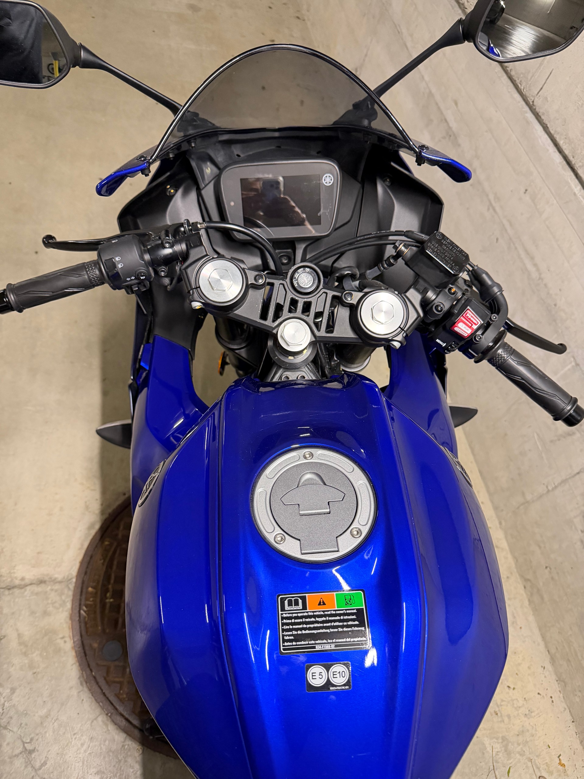 YAMAHA YZF-R 125 ABS-image-3