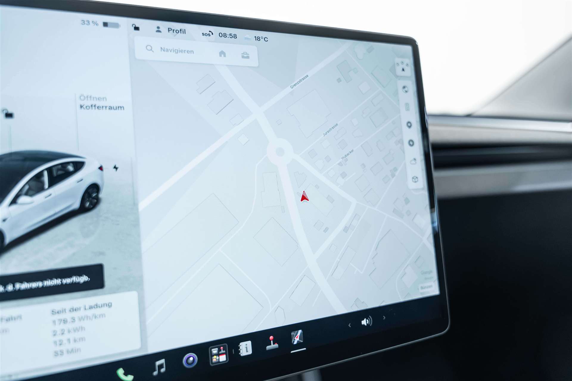 TESLA Model 3 NEW Long Range Dual Motor AWD-image-32