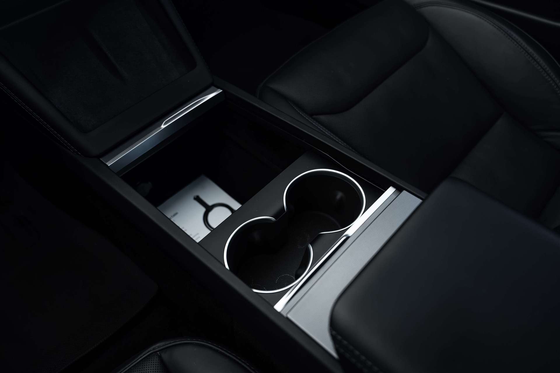 TESLA Model 3 NEW Long Range Dual Motor AWD-image-39