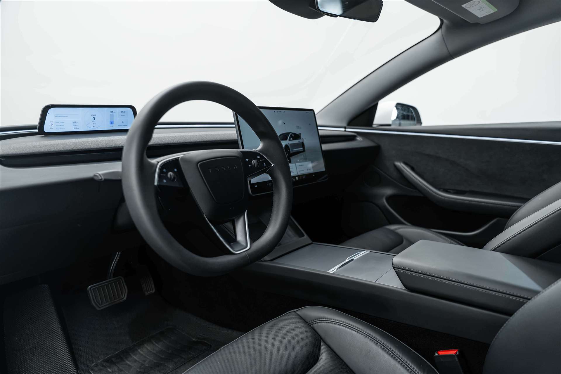 TESLA Model 3 NEW Long Range Dual Motor AWD-image-9
