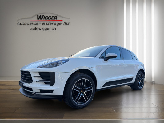 PORSCHE Macan PDK