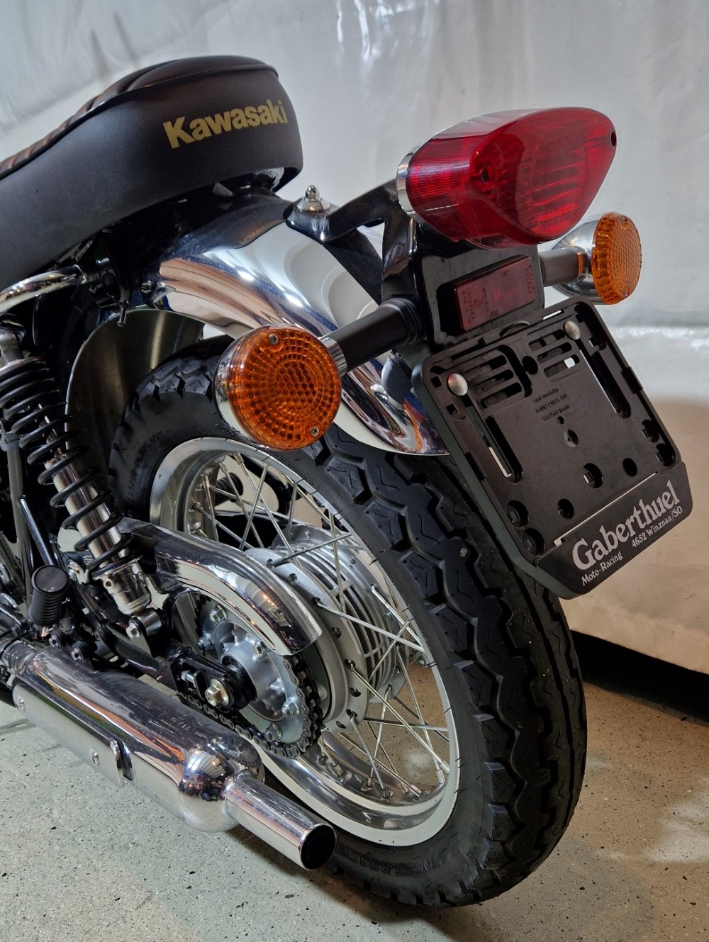 KAWASAKI W 800, 35 KW, neuwertig!-image-9