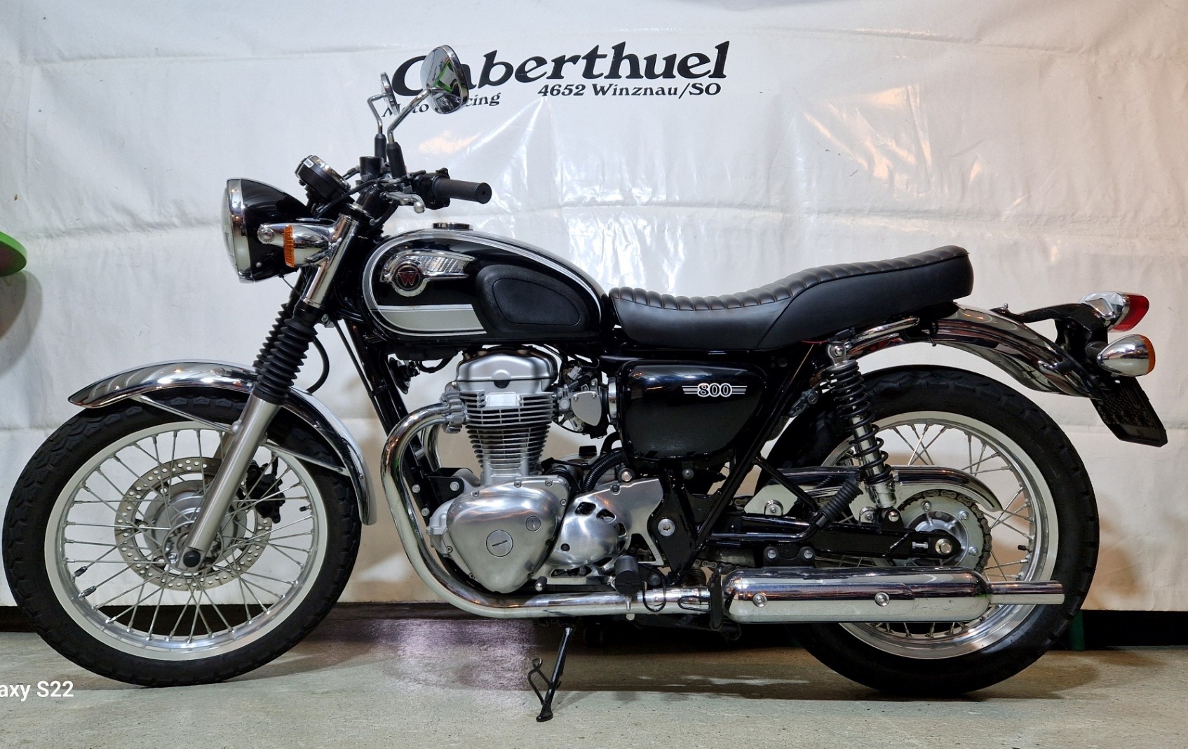 KAWASAKI W 800, 35 KW, neuwertig!-image-1