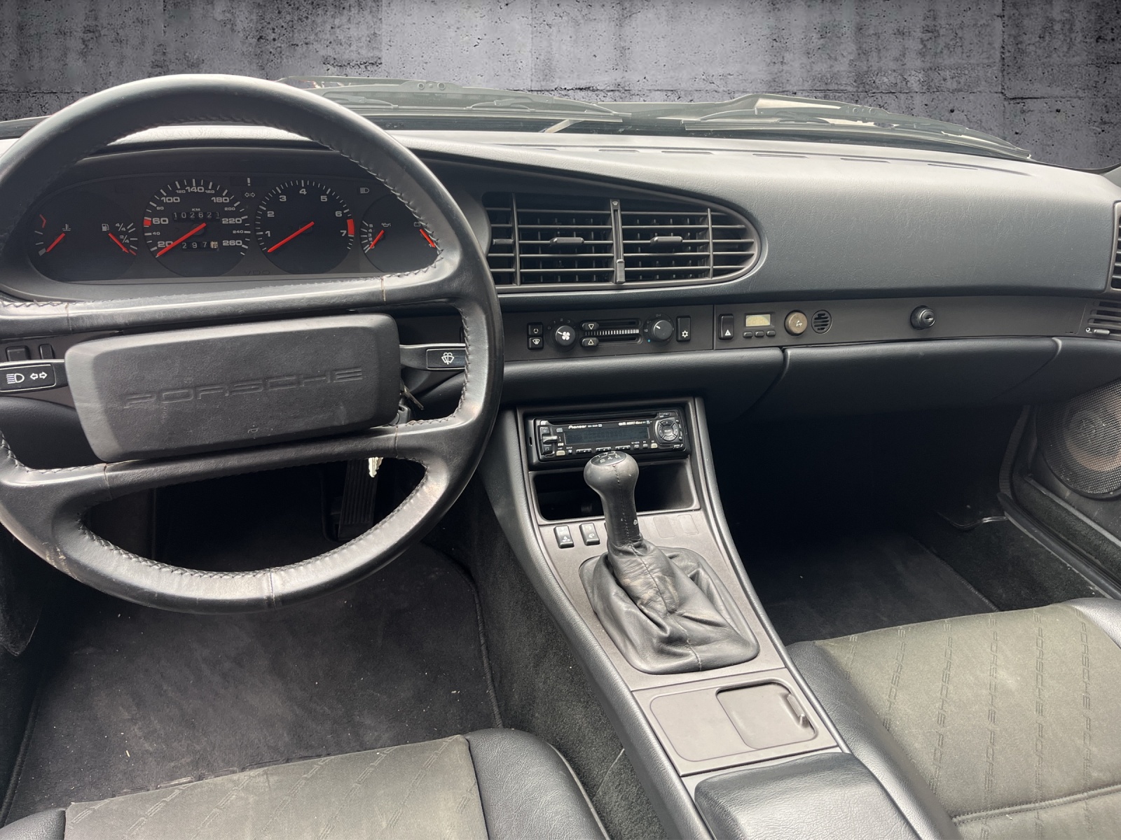 PORSCHE 944 S2 Cabriolet-image-9