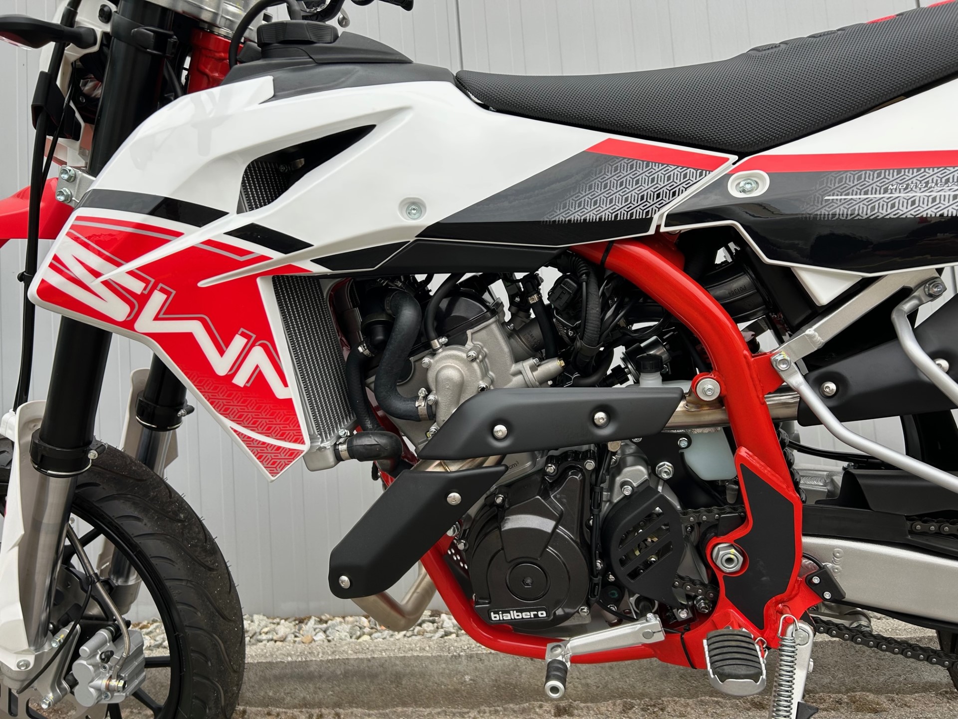 SWM SM 125 R-image-11