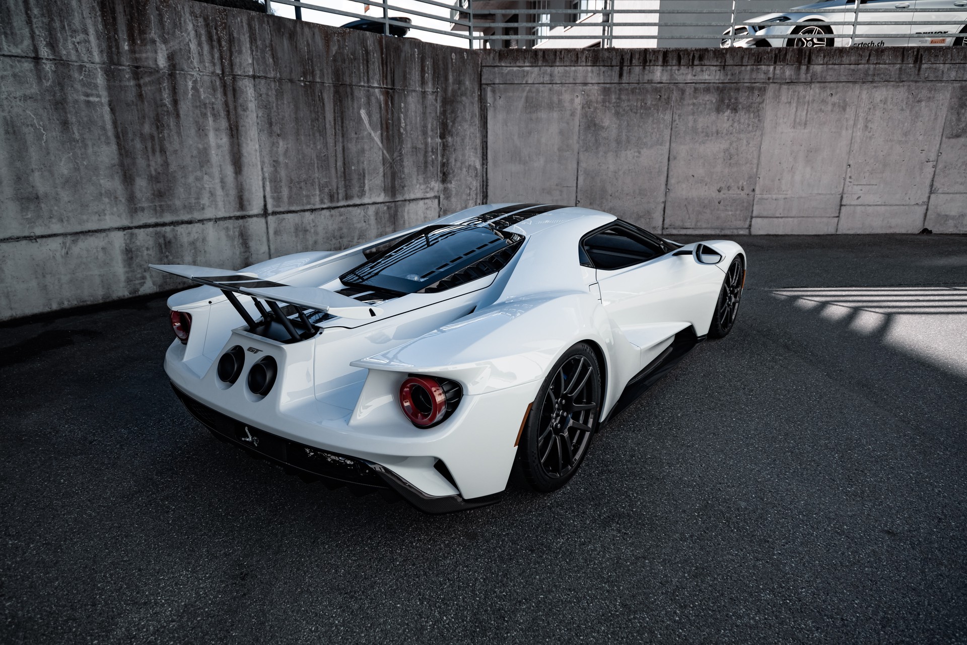 FORD Carbon Series-image-11