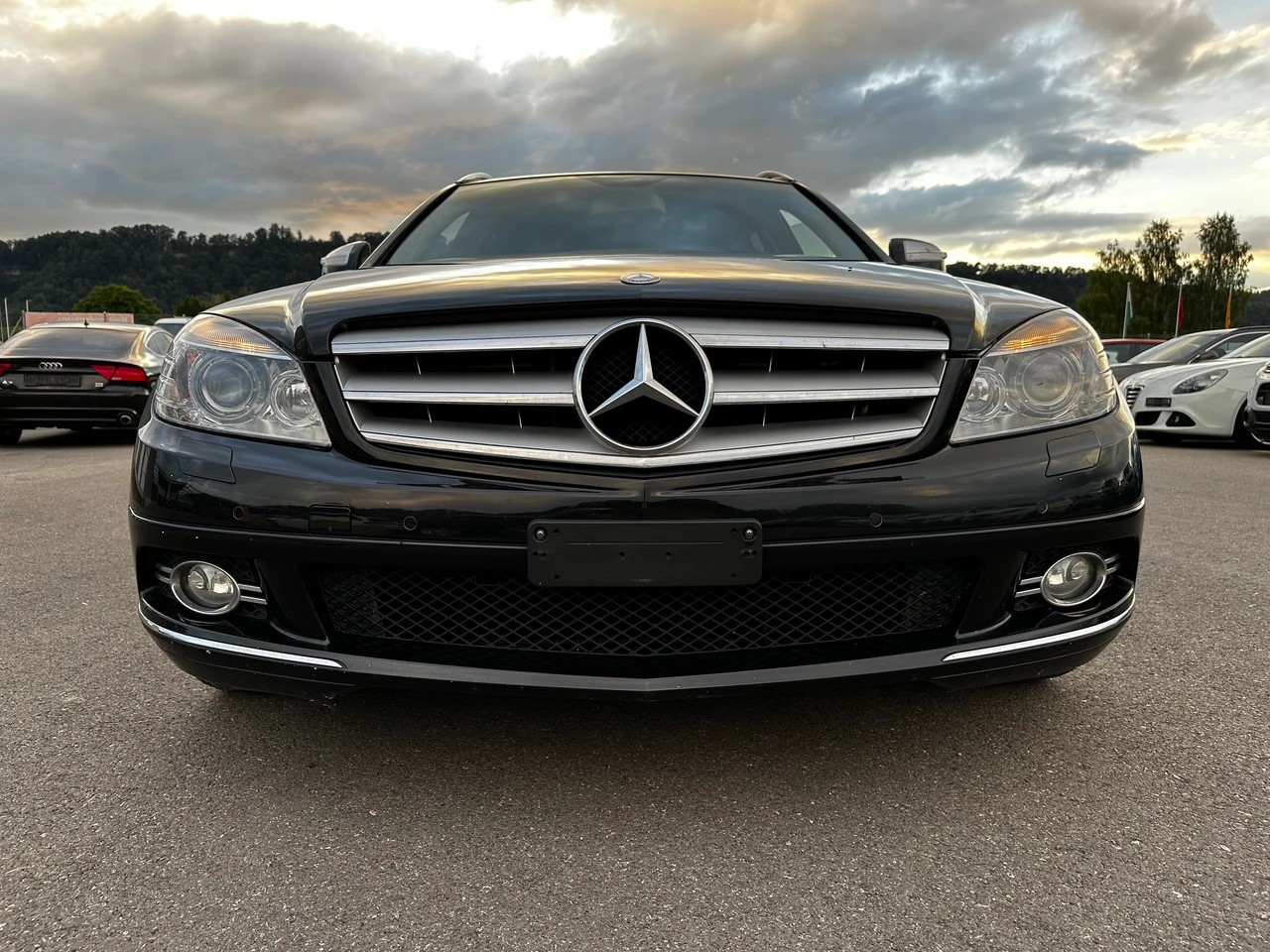 MERCEDES-BENZ C 230 Avantgarde 7G-Tronic-image-2