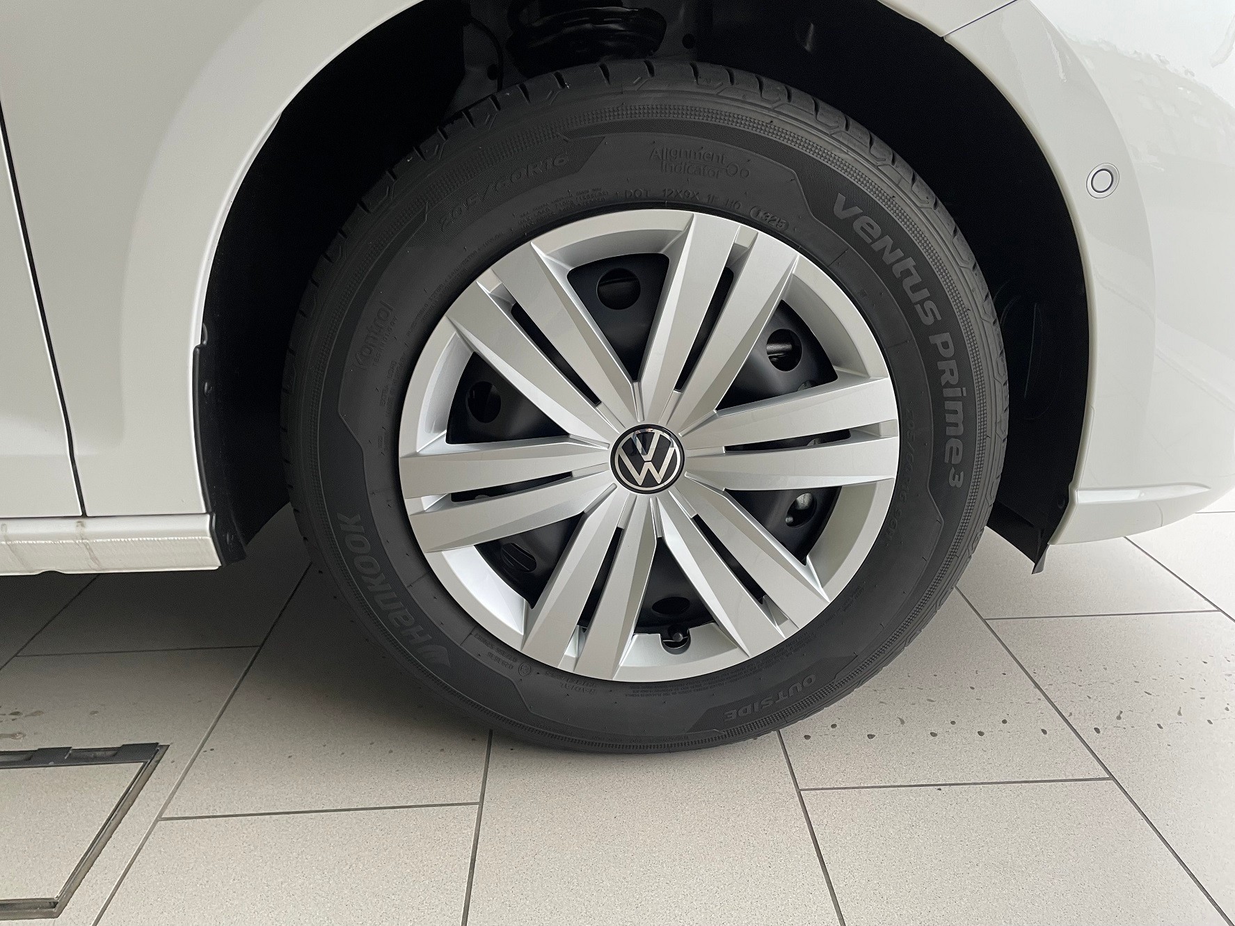VW Caddy 2.0 TDI Liberty DSG-image-4