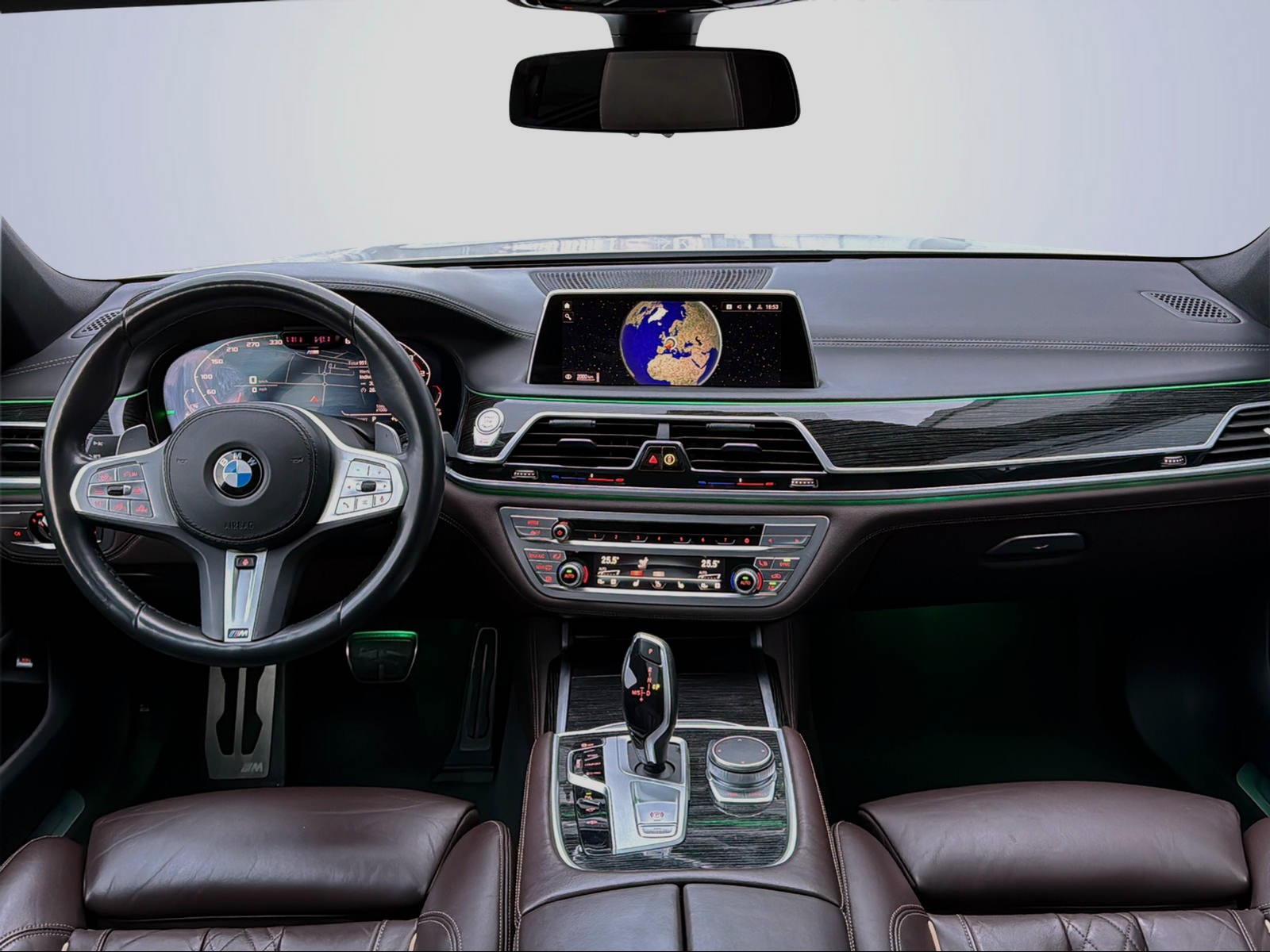BMW 740d xDrive Steptronic-image-10