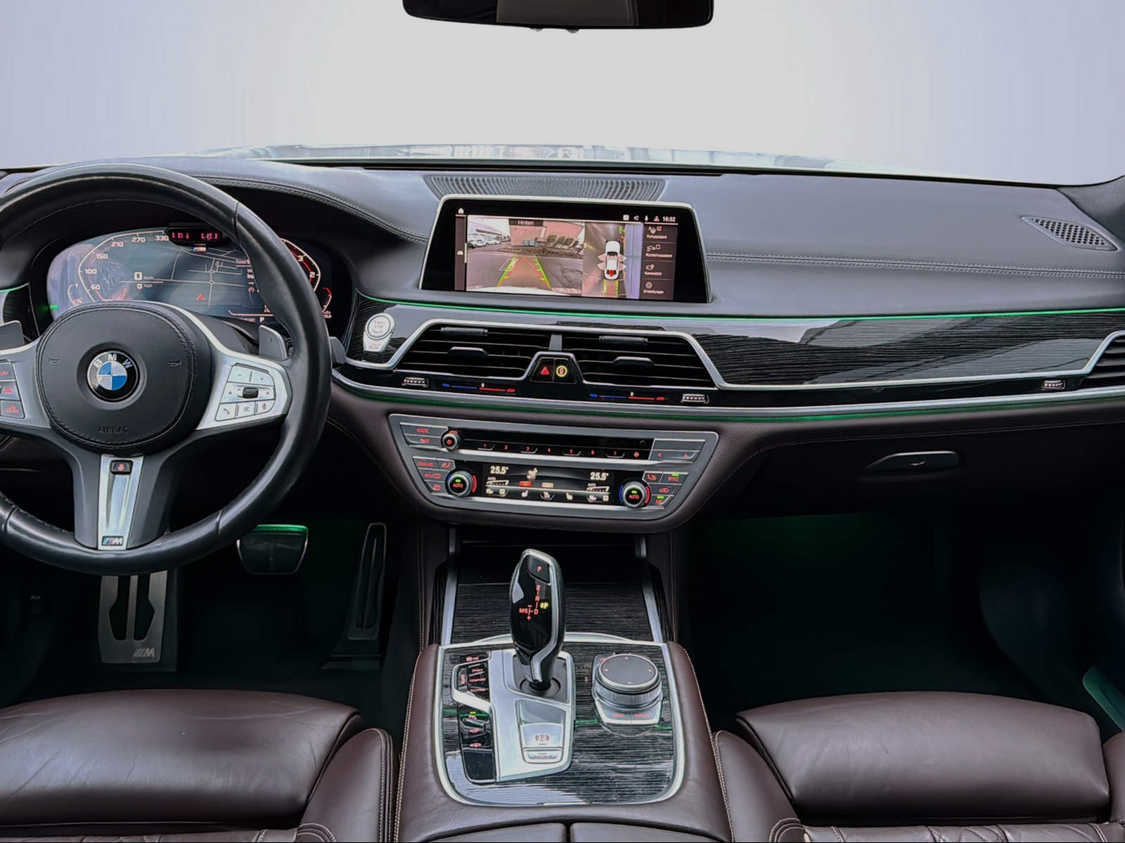 BMW 740d xDrive Steptronic-image-11