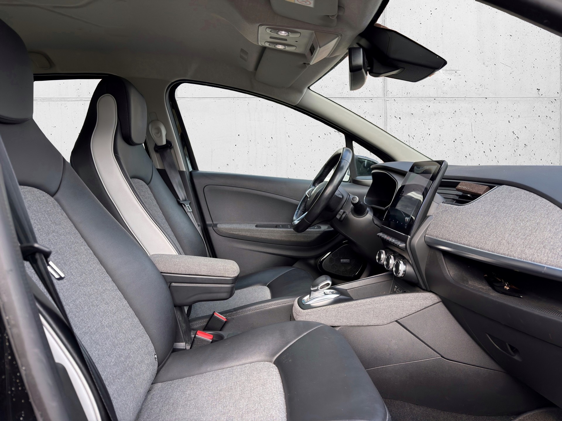 RENAULT Zoe Intens R135 (Batterie Miete)-image-22