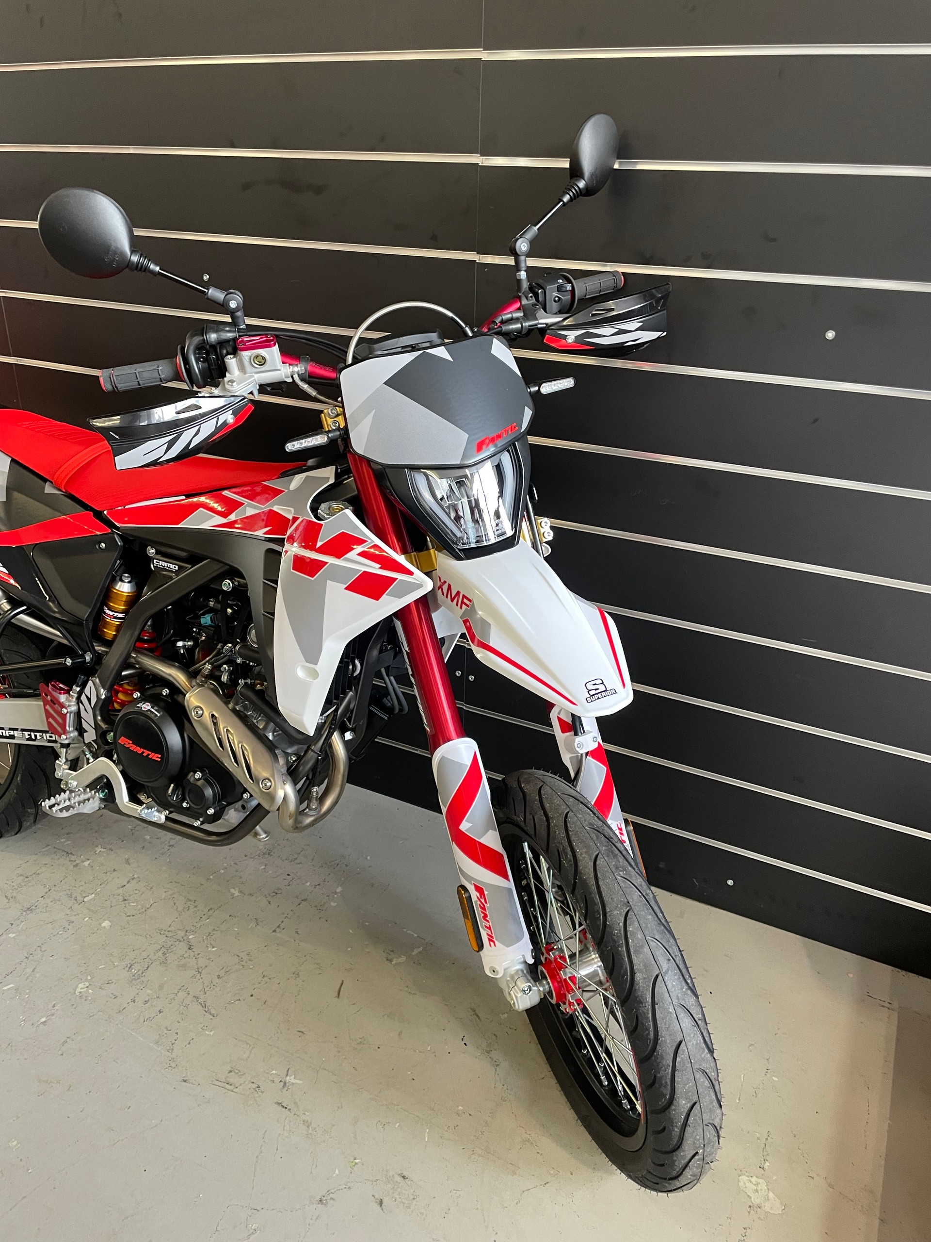 FANTIC XMF 125 Competition-image-2