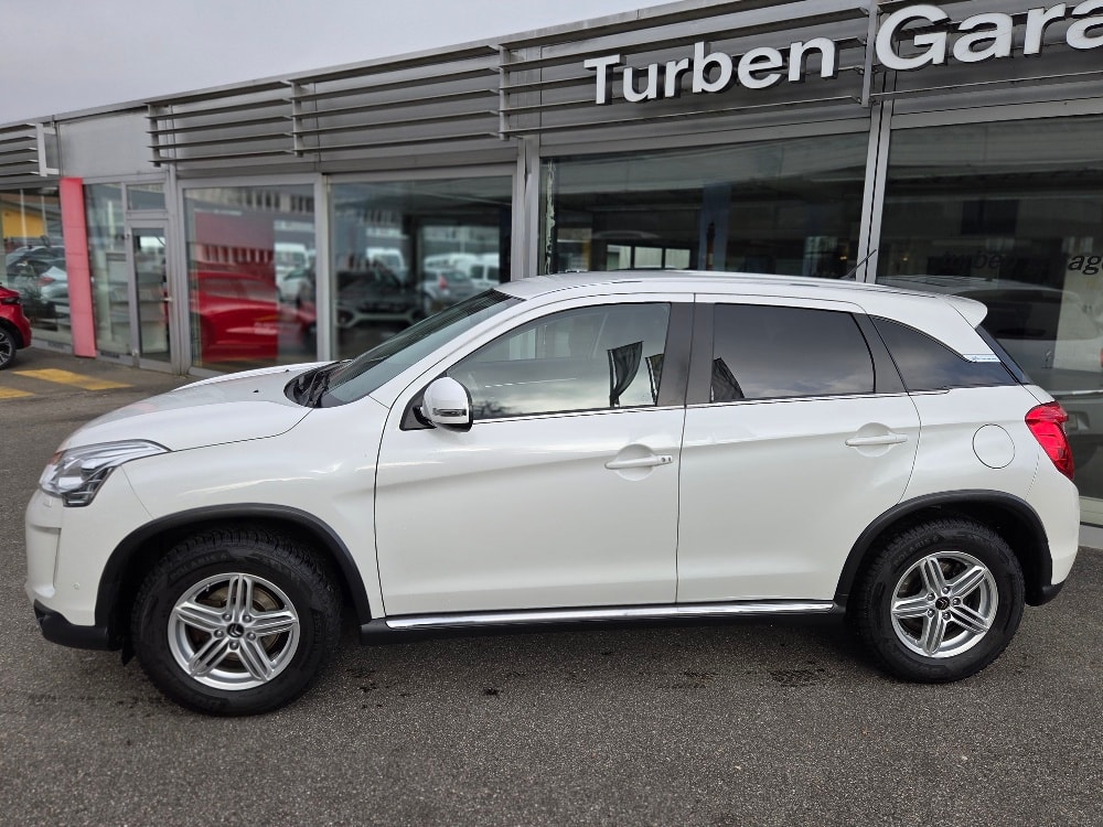CITROEN C4 Aircross 1.6 HDi Exclusive 4WD-image-2